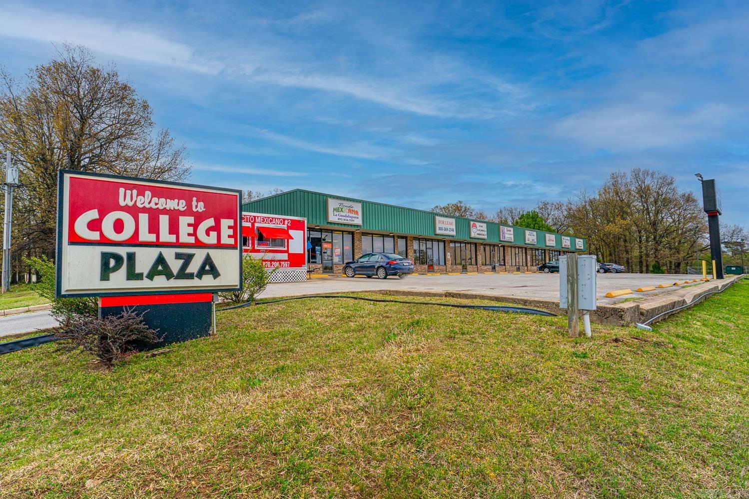 Welcome to Market College Plaza located at 206 Melrose Street in Jonesboro, Arkansas. Golden Opportunity Knocks. 7,200 sf of Commercial Property zoned C-3 situated on a .65 +/- acre lot. A Seven Unit Strip Retail Center located across the street from Arkansas State University and near Northeast Arkansas Baptist Memorial Hospital, Jonesboro Municipal Airport, and favorite local retail & dining establishments. Parking available for 40 and estimated daily traffic counts of 20,000. Seller replaced the roof in December of 2020, all electric HVAC units in 2013, added security cameras and system, outdoor lighting, 5 x 10 signage for each unit (Unit C has 2), and completely remodeled several units. Offerings such as this are few and far between. Call today to schedule your tour and make an investment in tomorrow.