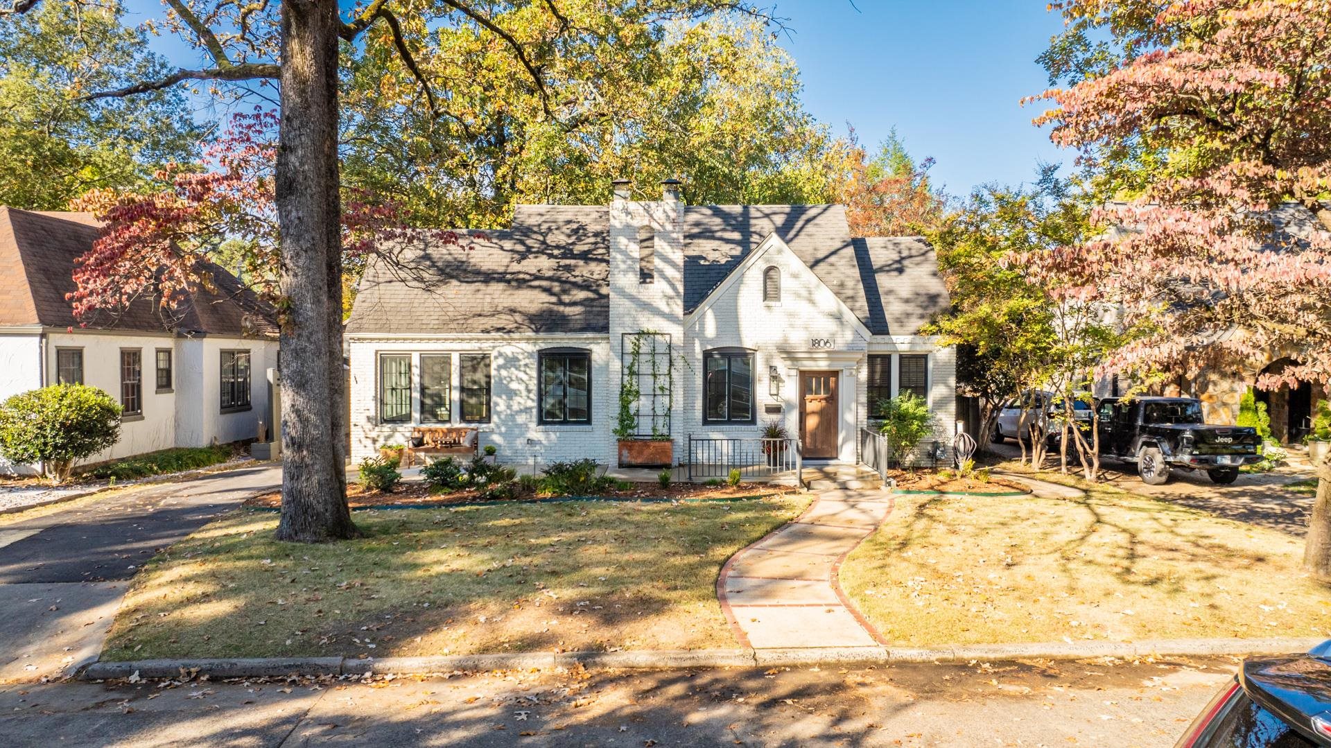 SHADOWLAWN - Residential