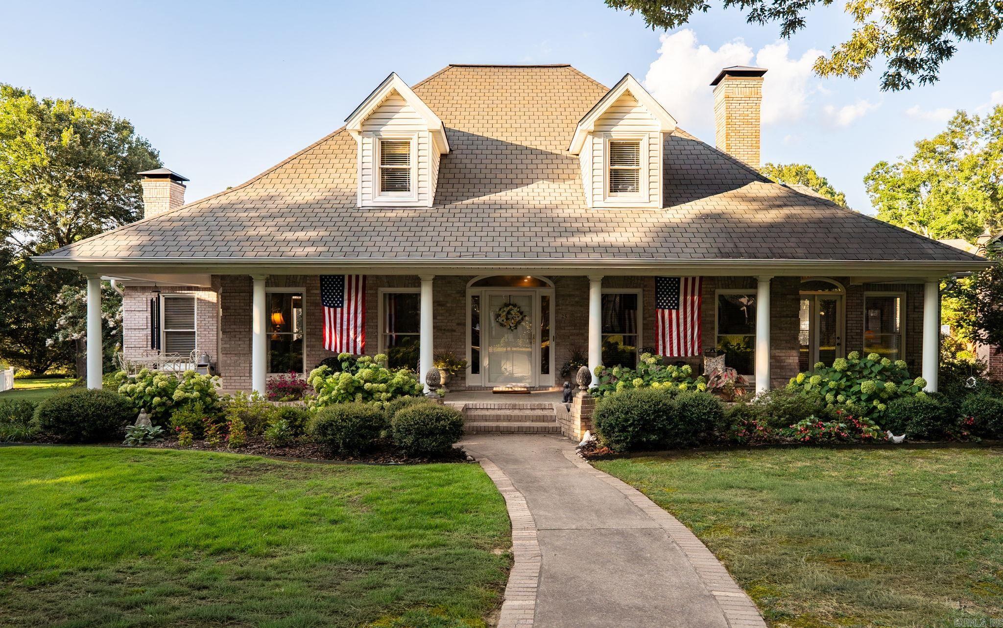 CHENAL VALLEY AVIGNON COURT - Residential