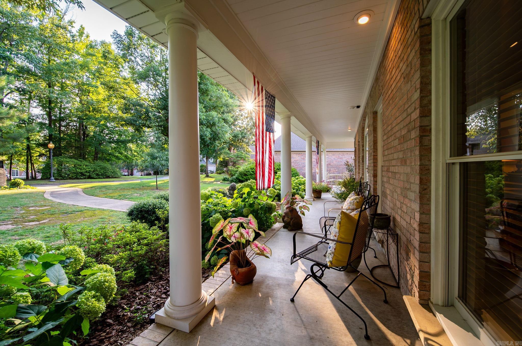 CHENAL VALLEY AVIGNON COURT - Residential