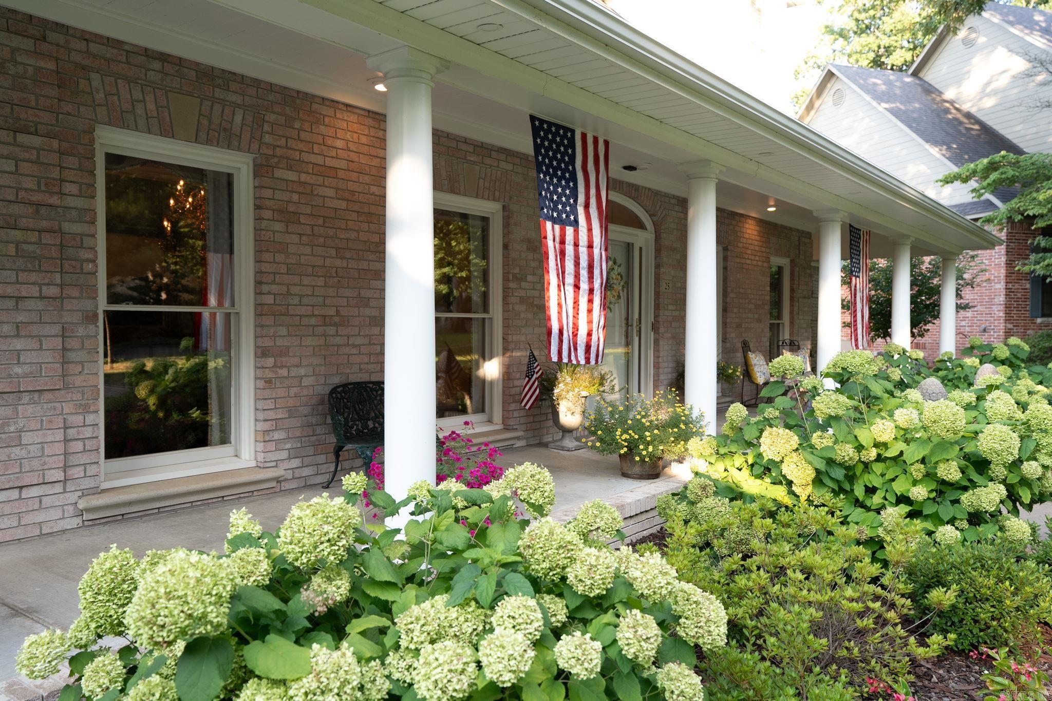 CHENAL VALLEY AVIGNON COURT - Residential