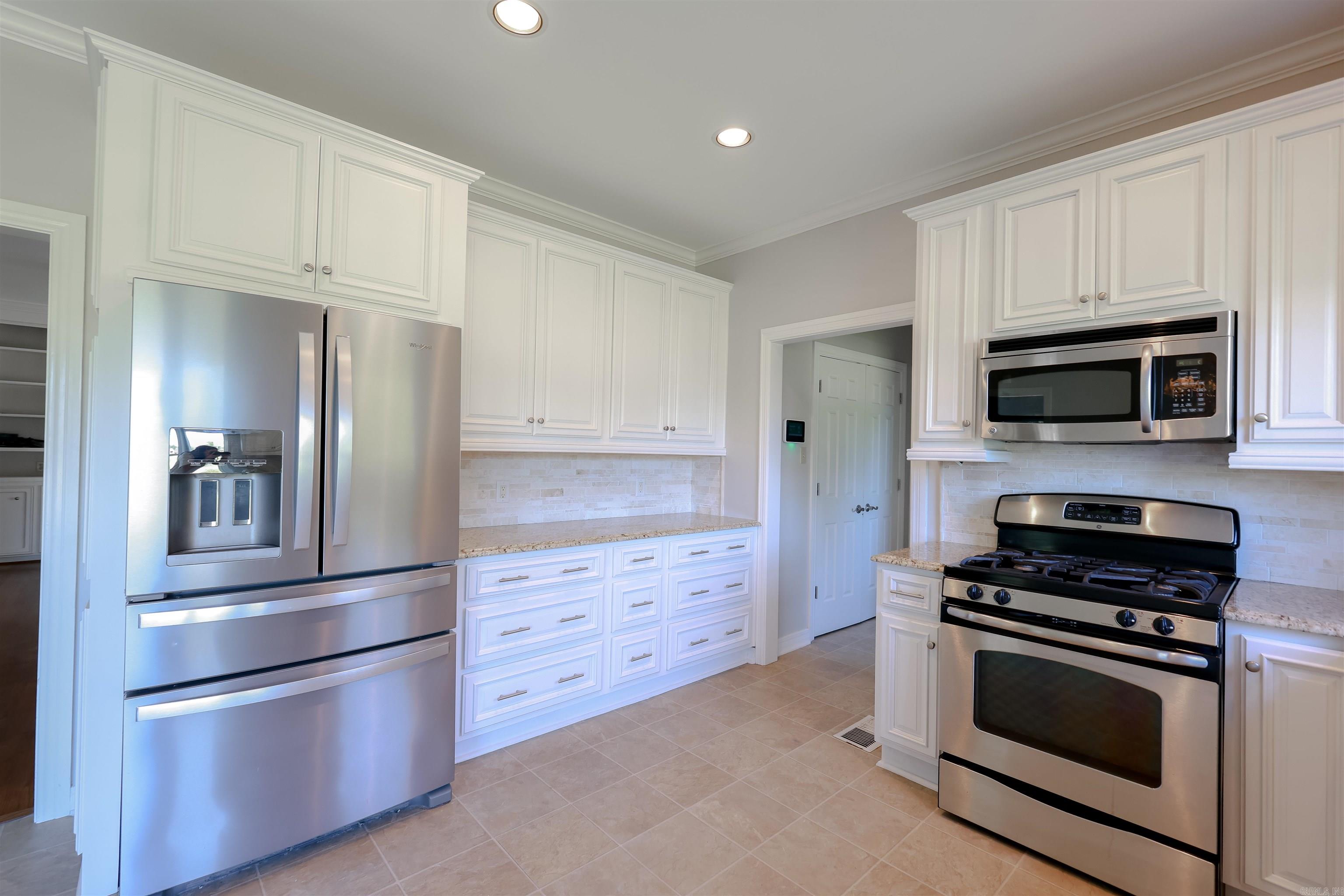 TIMBERLANE PLACE - Residential