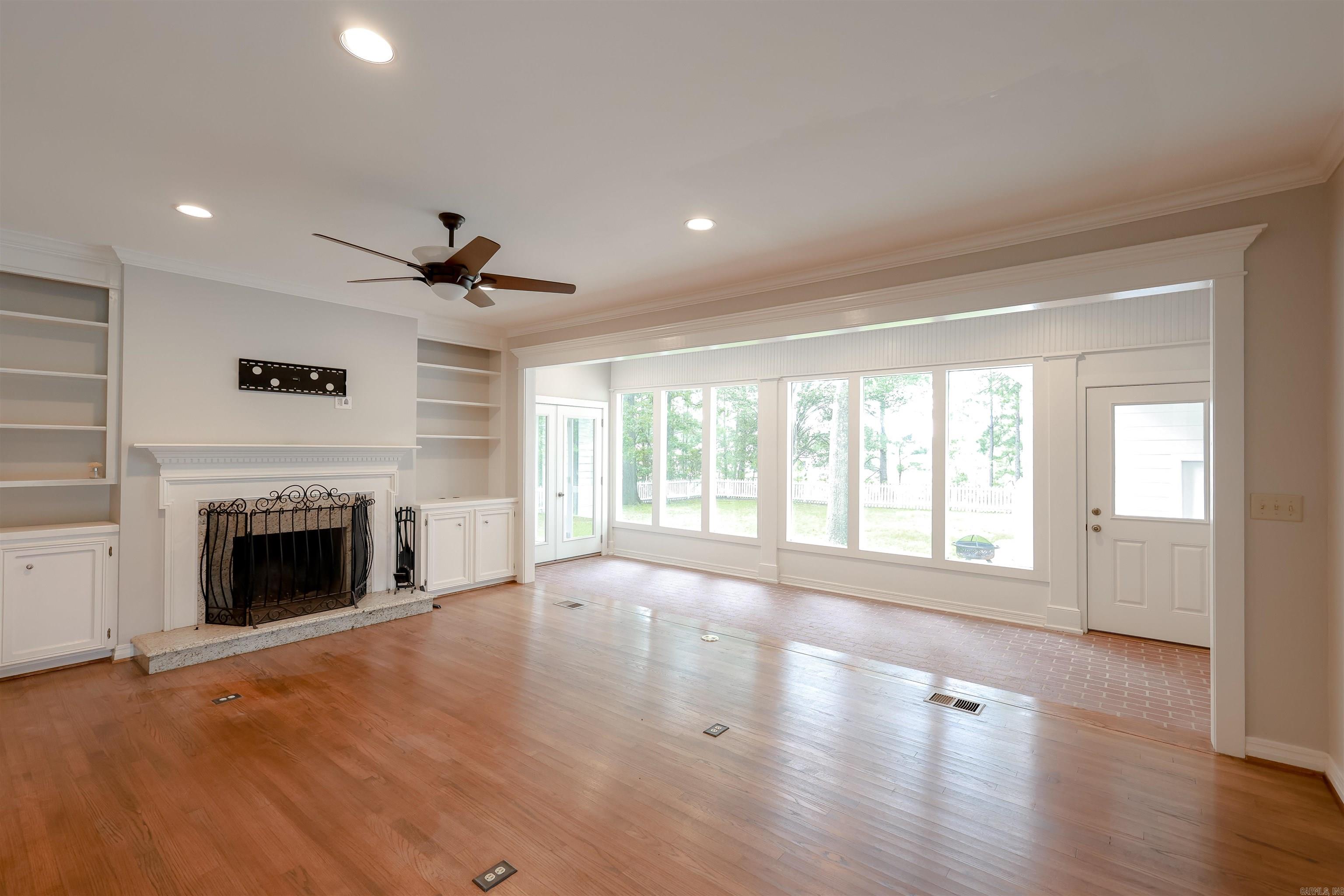 TIMBERLANE PLACE - Residential