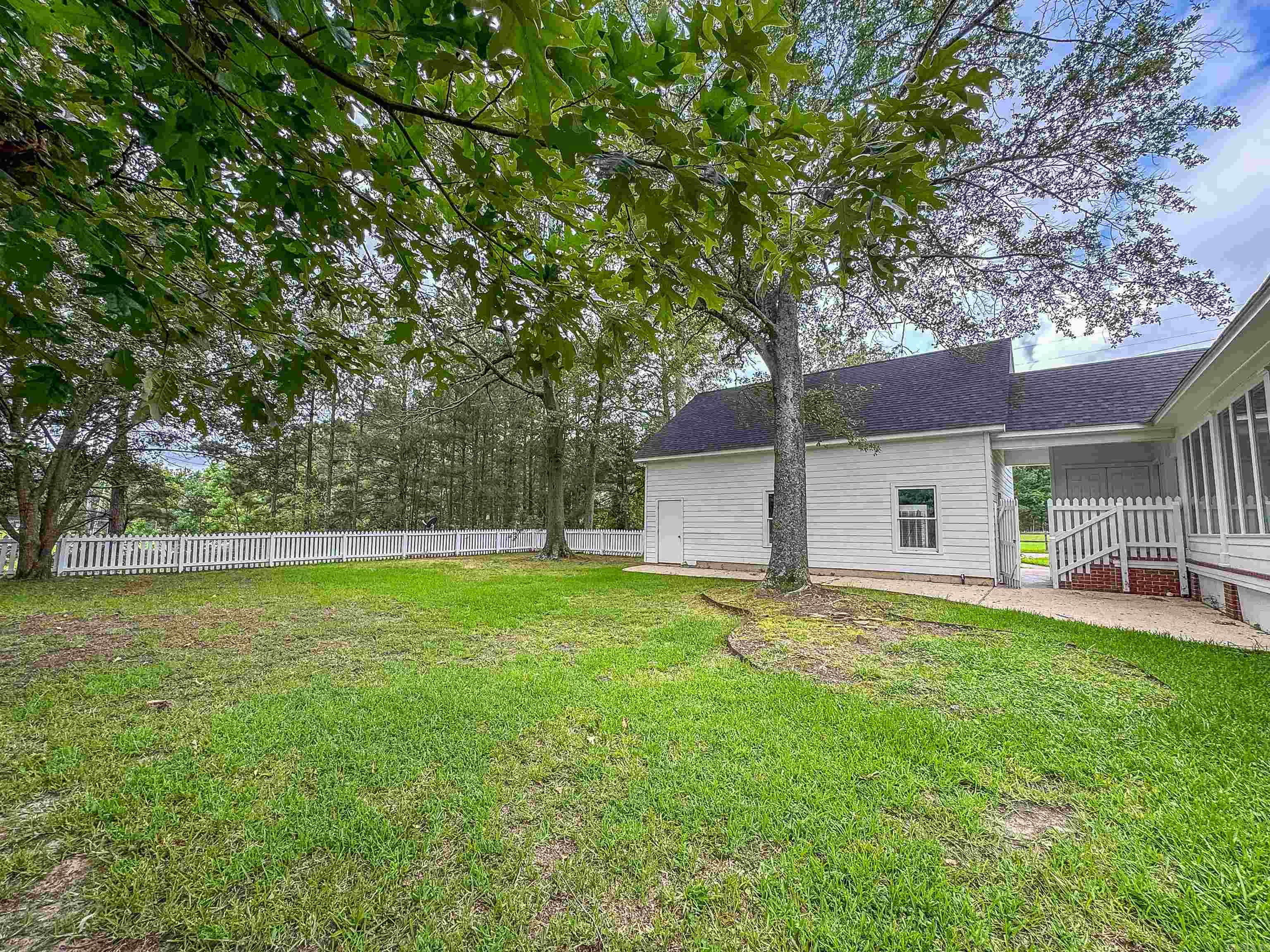 TIMBERLANE PLACE - Residential