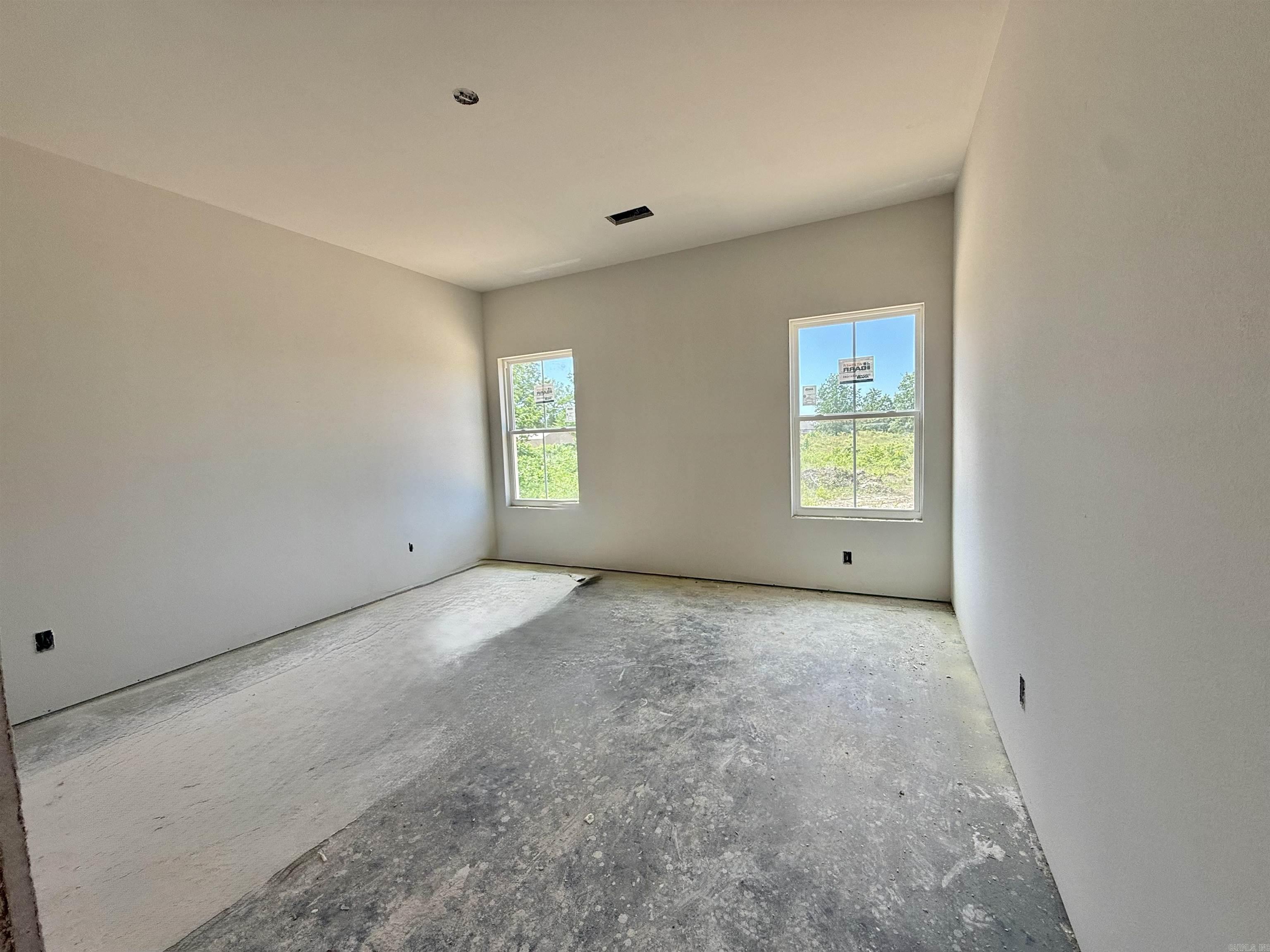 PLANTATION HILLS - Residential