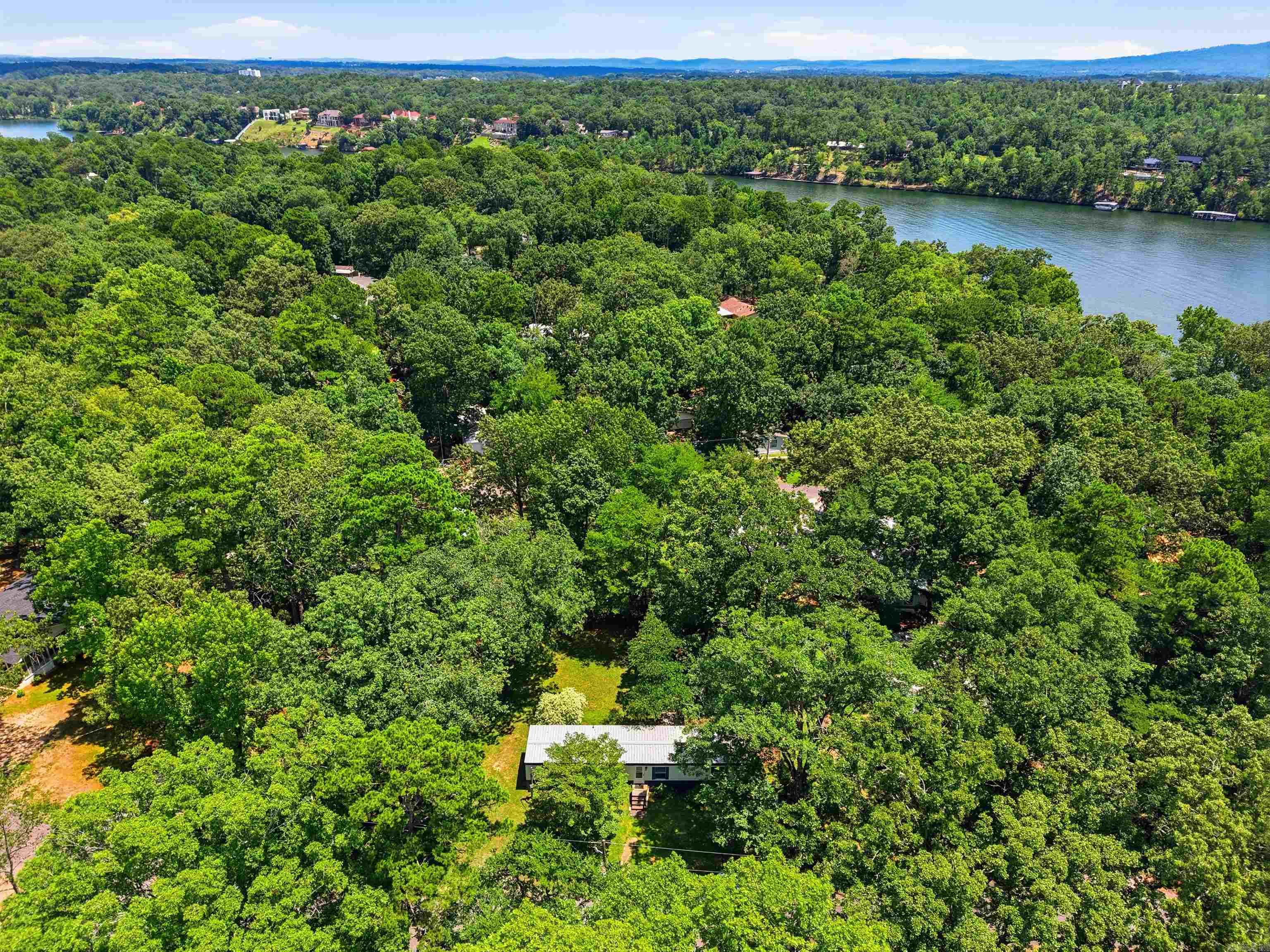 Lake Hamilton Shores - Residential
