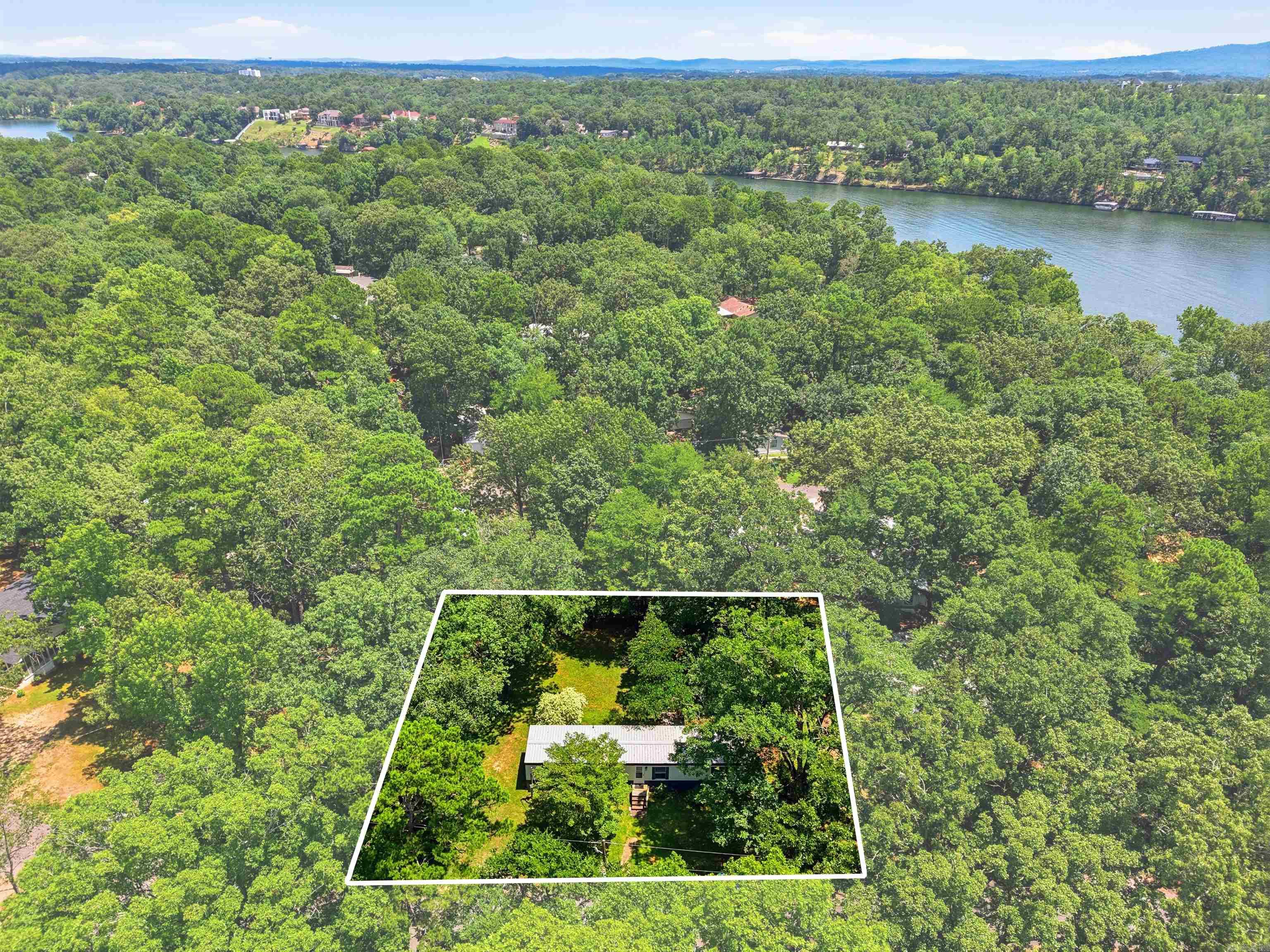 Lake Hamilton Shores - Residential