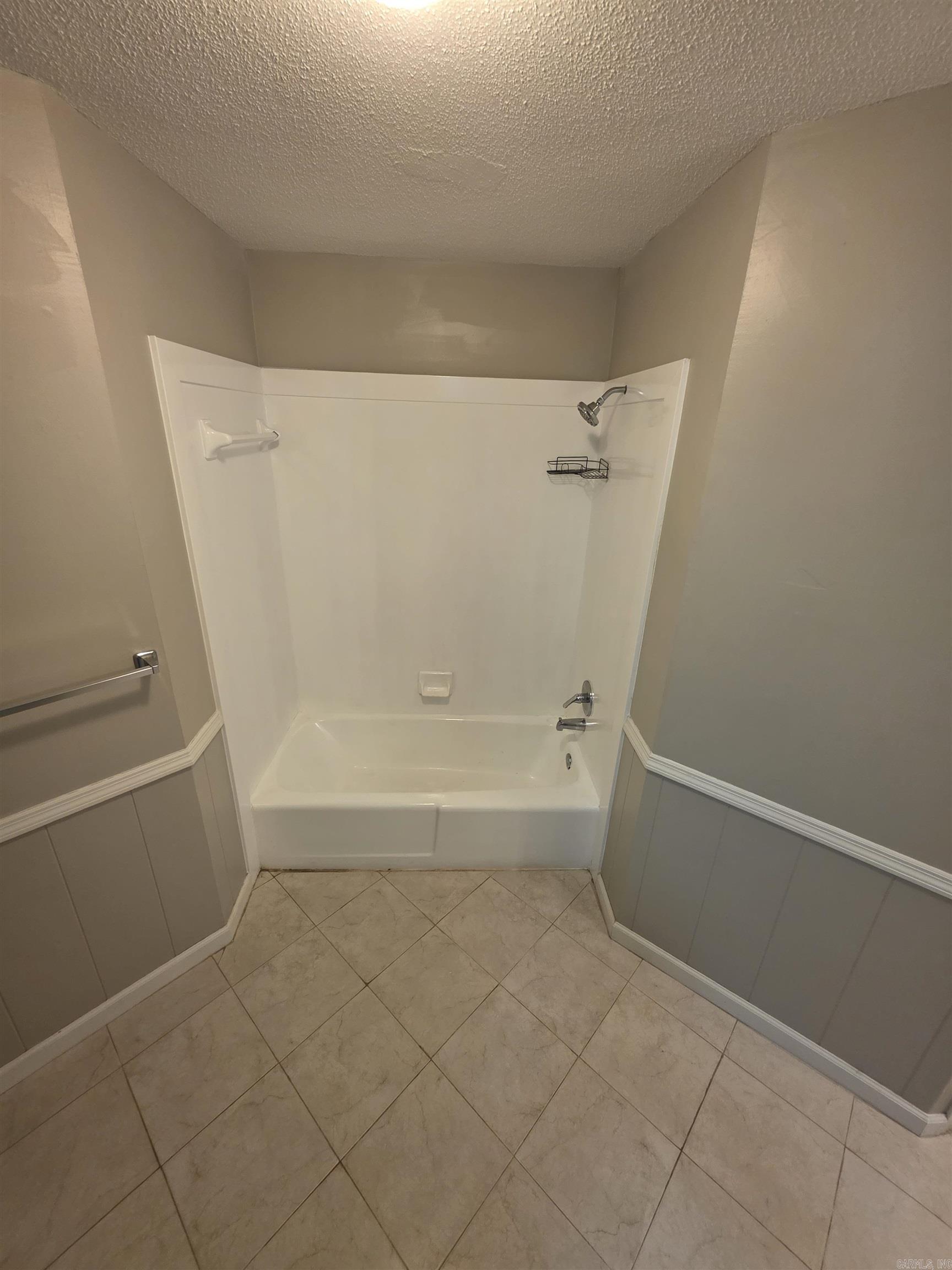 North Lake - Residential Lease