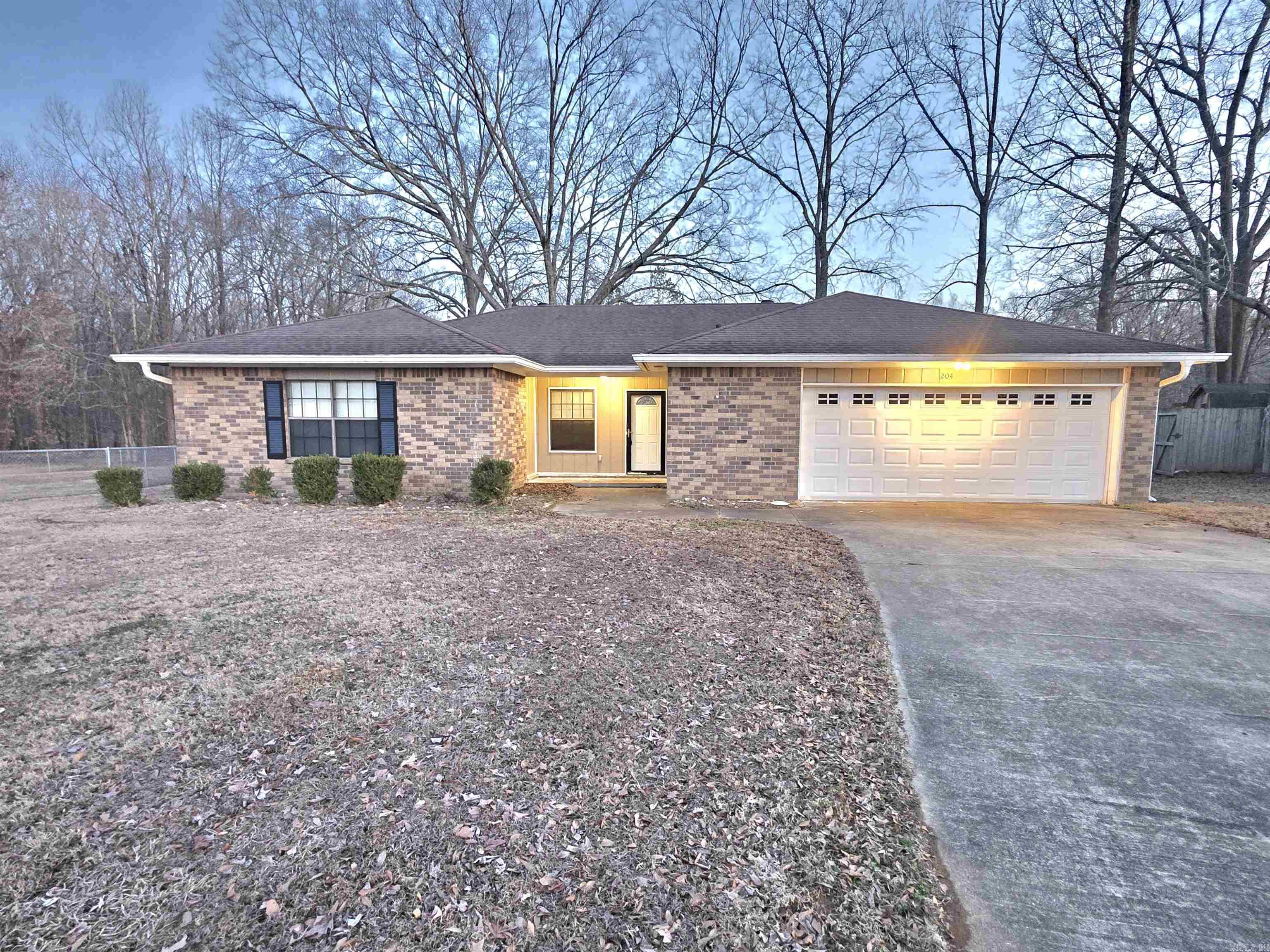 Charming 3BD/2BA in Jacksonville with a 2-car garage that is waiting for you to call home. Spacious living area with a vaulted ceiling and decorative fireplace for an open yet cozy vibe. Living room leads to dining area and kitchen that has plenty of cabinet storage and counterspace. New carpet in bedrooms. Large yard perfect for anyone with kids or pets. Park located nearby! This property is managed by Hoffman Team so beware of scammers - we will never ask you to Cashapp us money. The lease for this property is for 18 months to 2 years with a 3% increase after the first year. Income must be 3x the amount of rent. Deposit, first month’s rent, and the $50 administration fee due before move in. This property does not accept section 8.