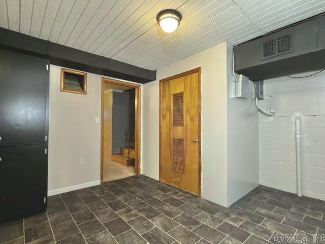 M&B PIGGOTT 2-20-8 - Residential