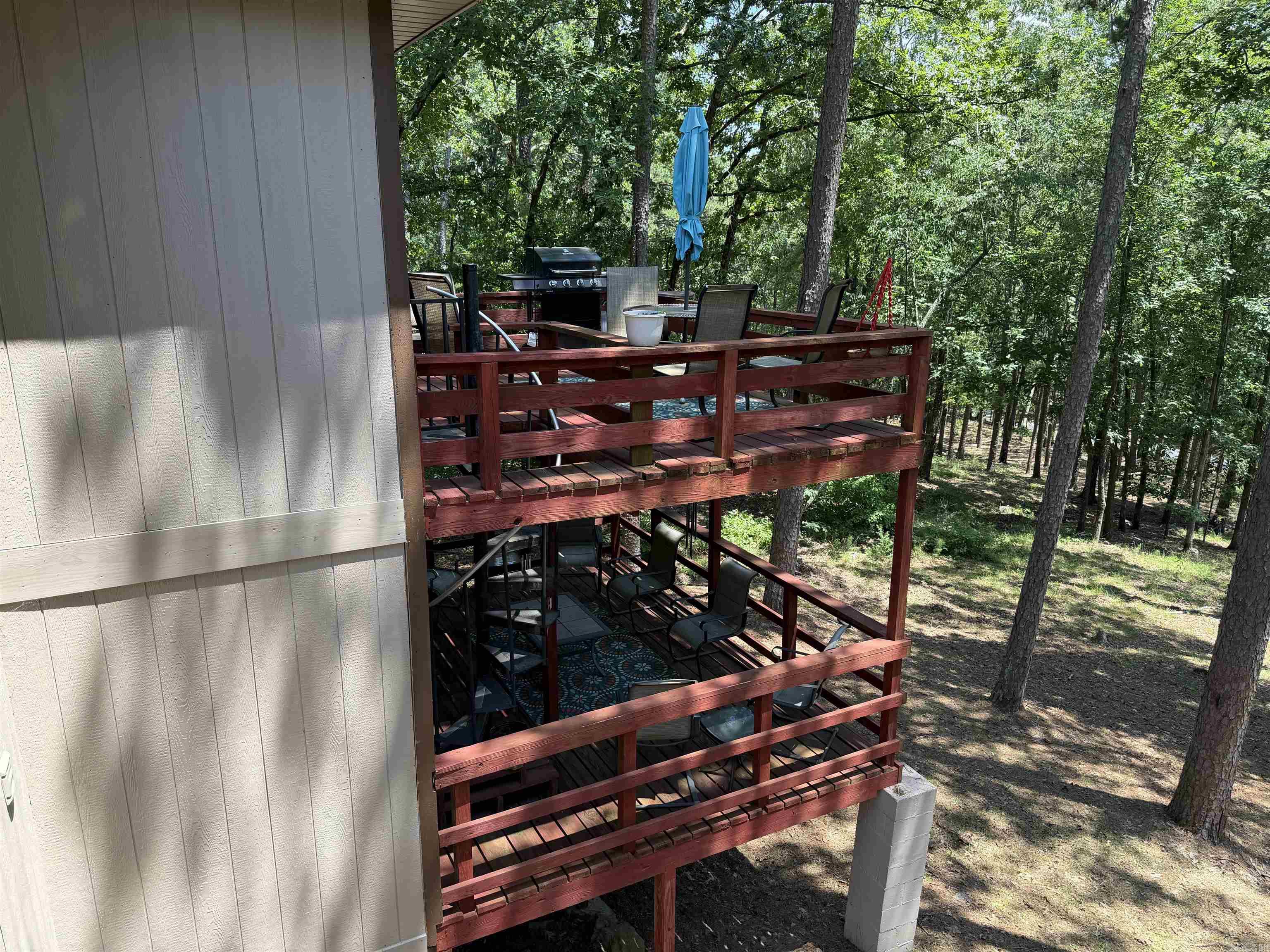 Lake View - Residential
