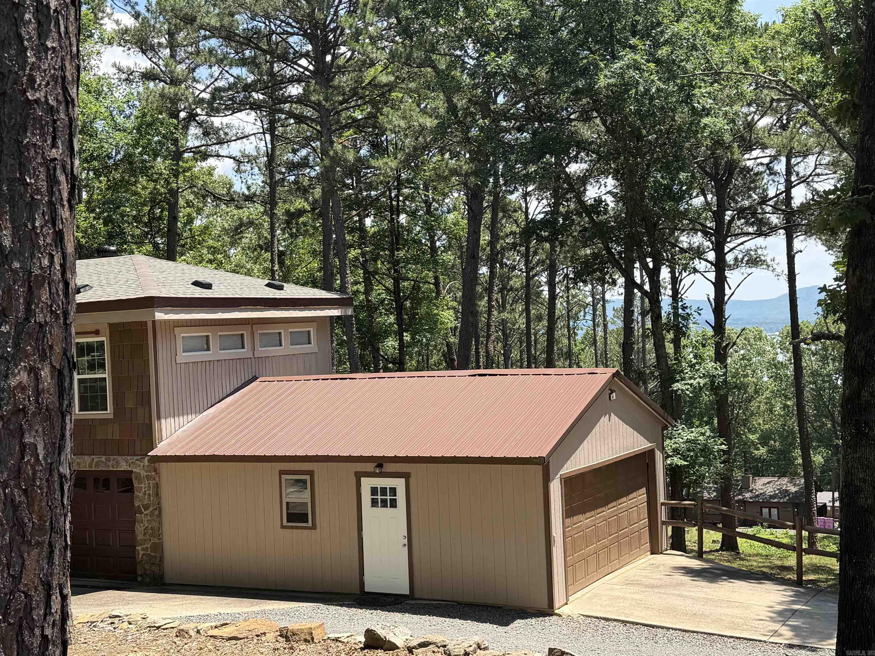 Lake View - Residential