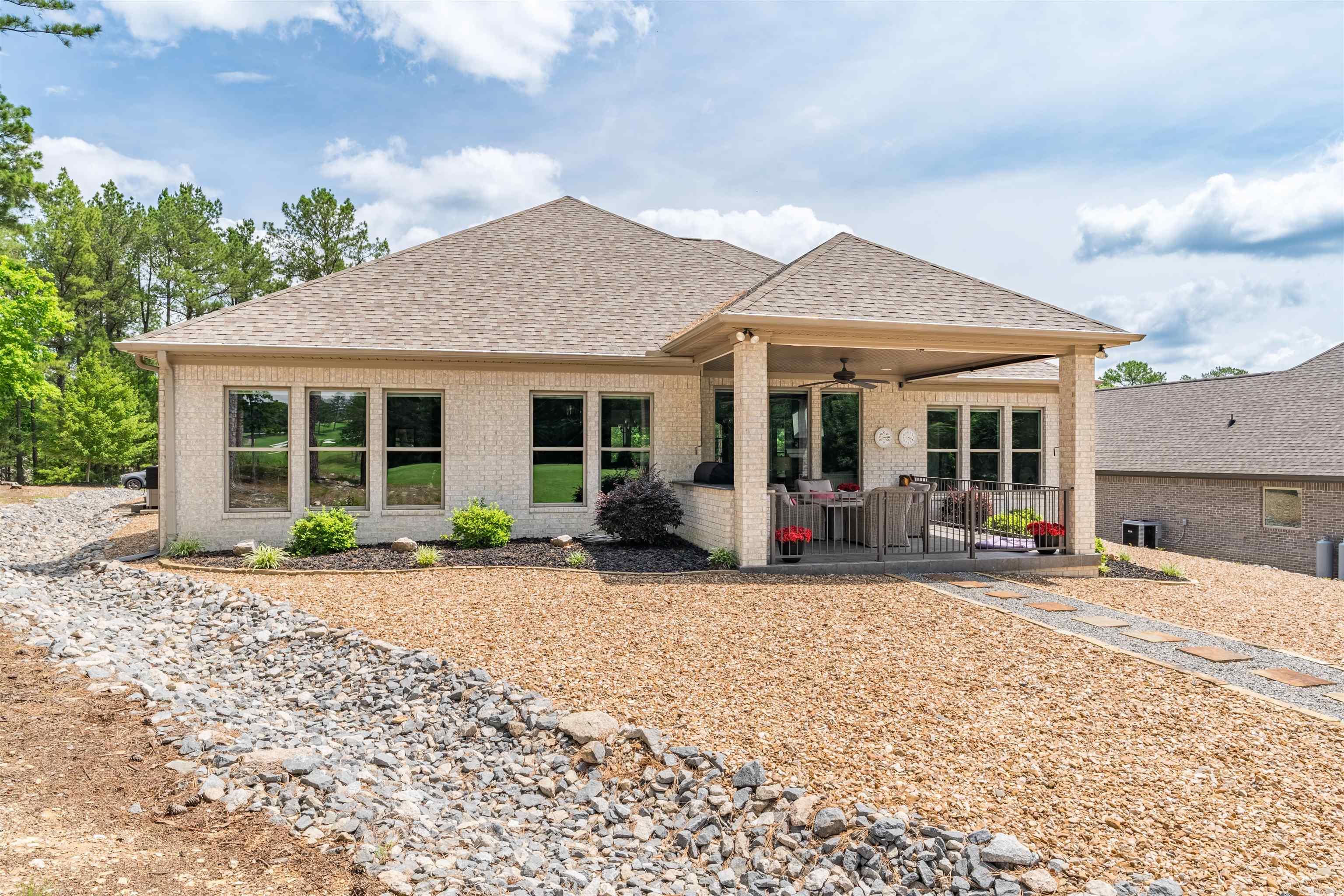 LADERA - Residential
