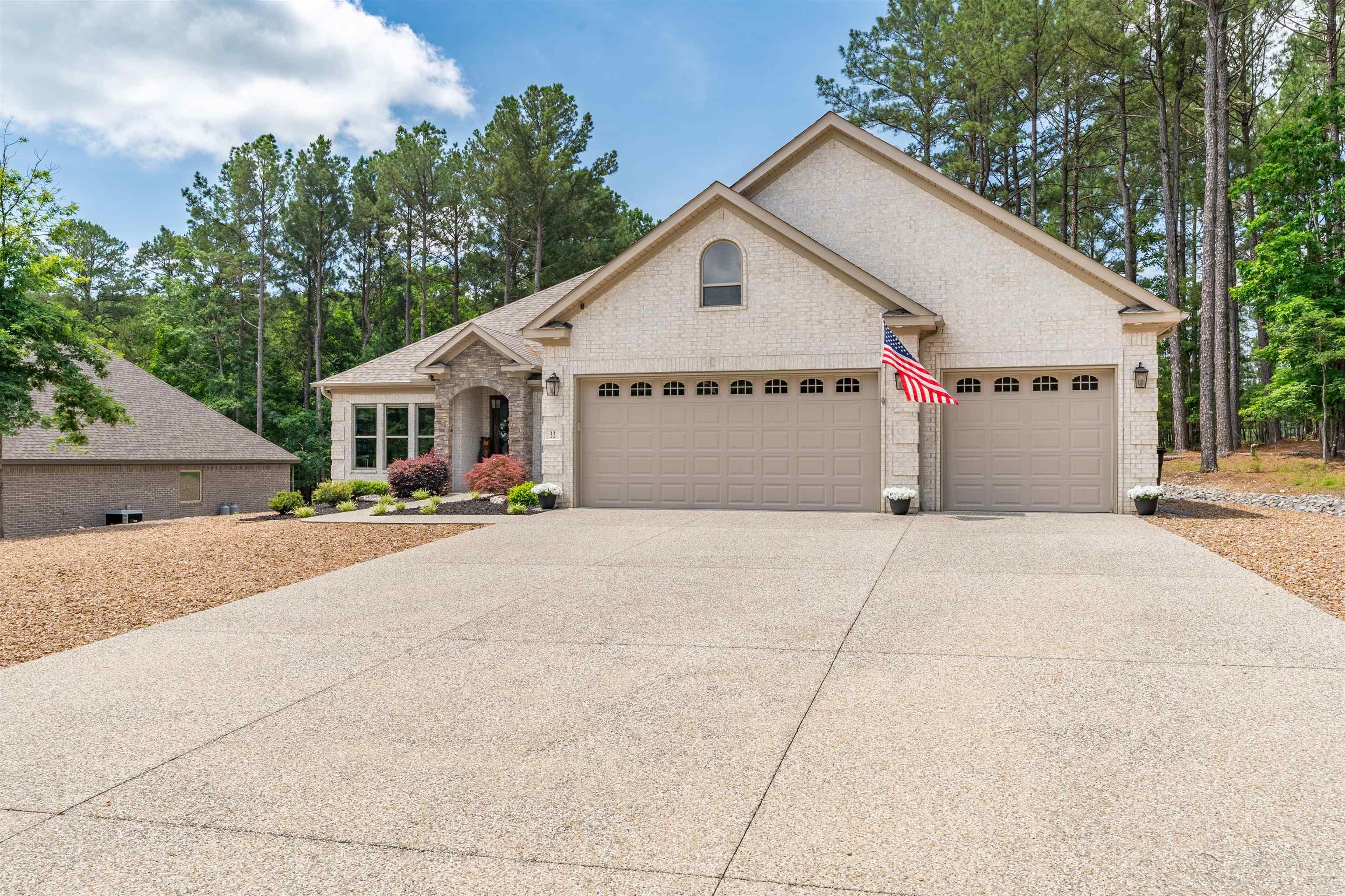 LADERA - Residential