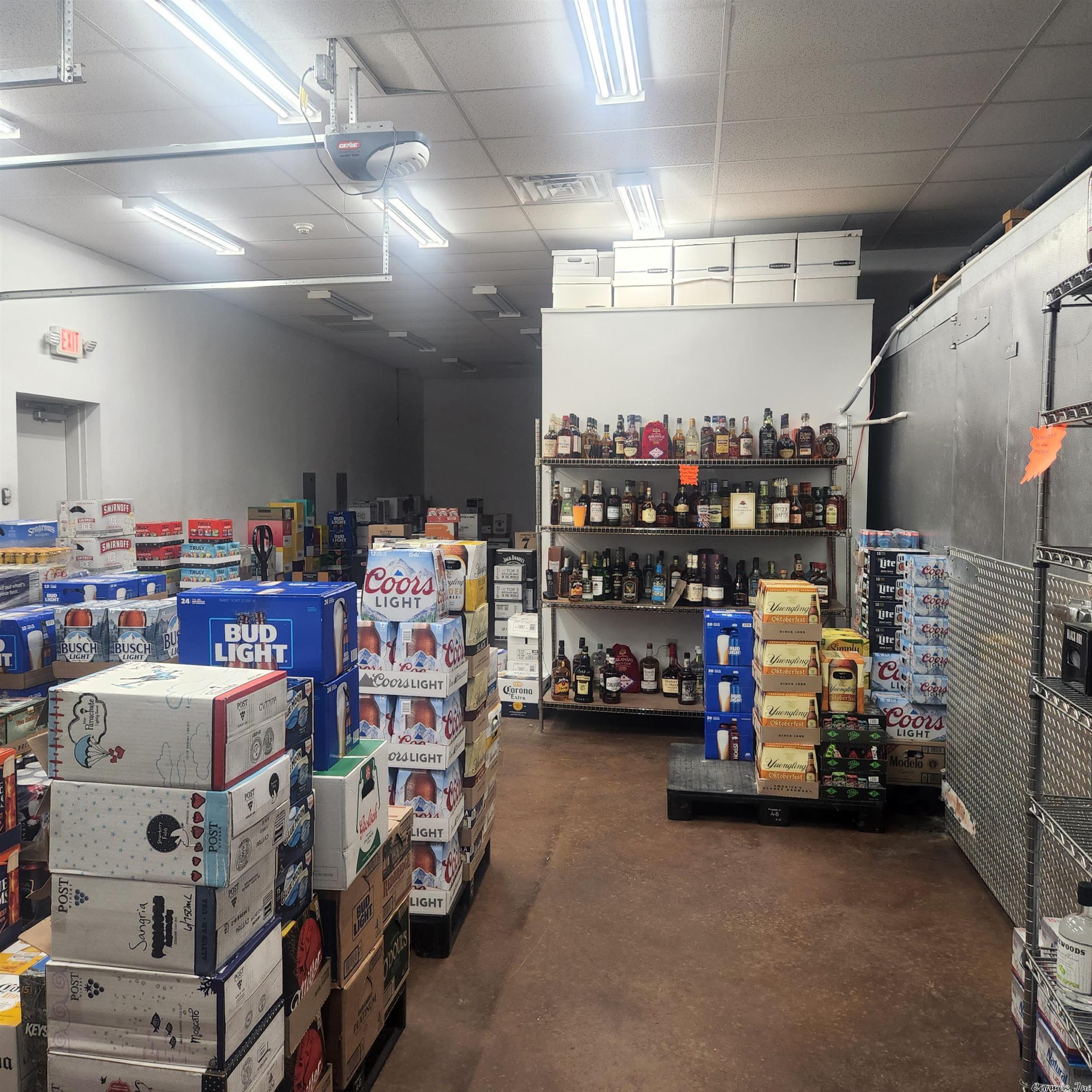 COMMERCIAL PARK ADDN - Commercial Sale