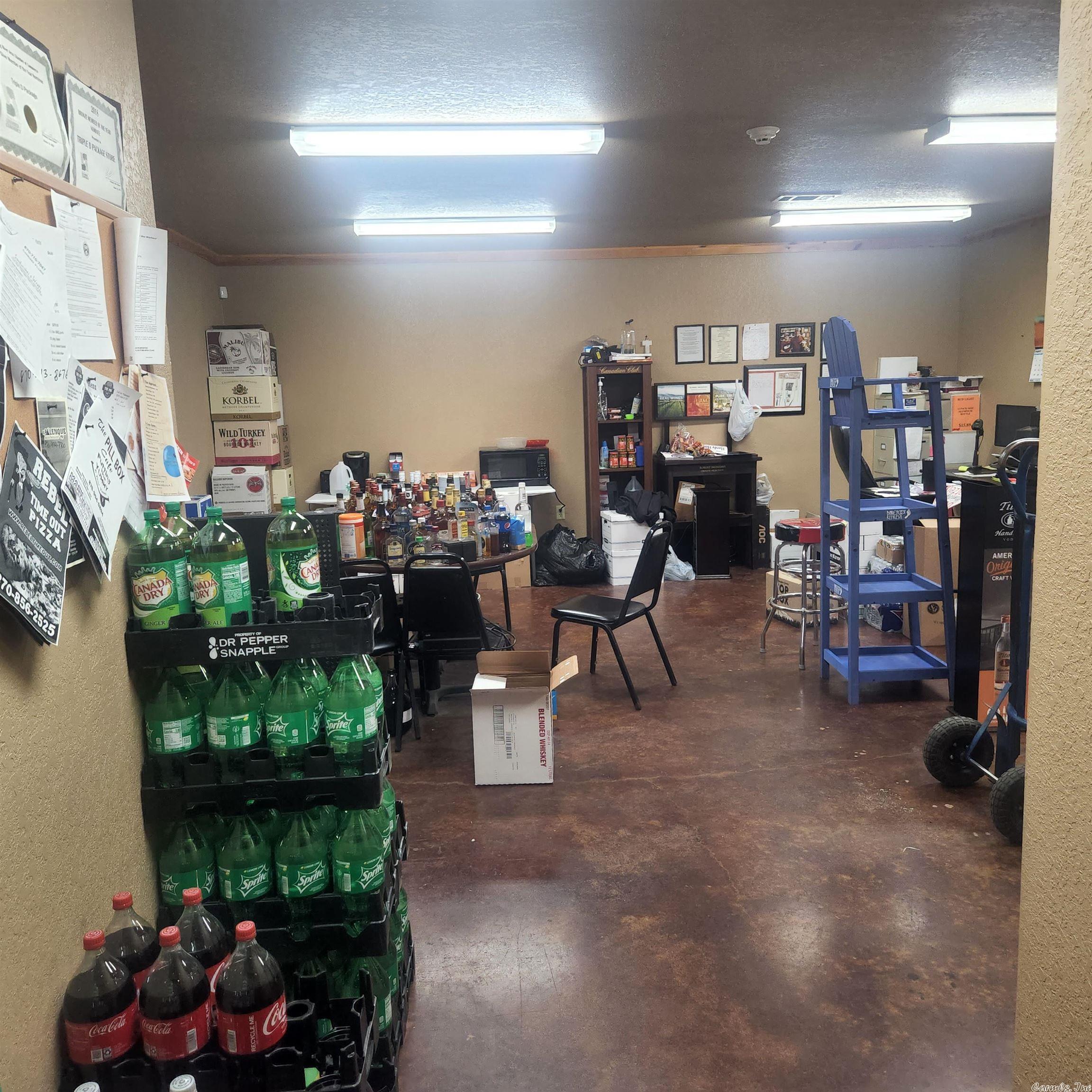 COMMERCIAL PARK ADDN - Commercial Sale