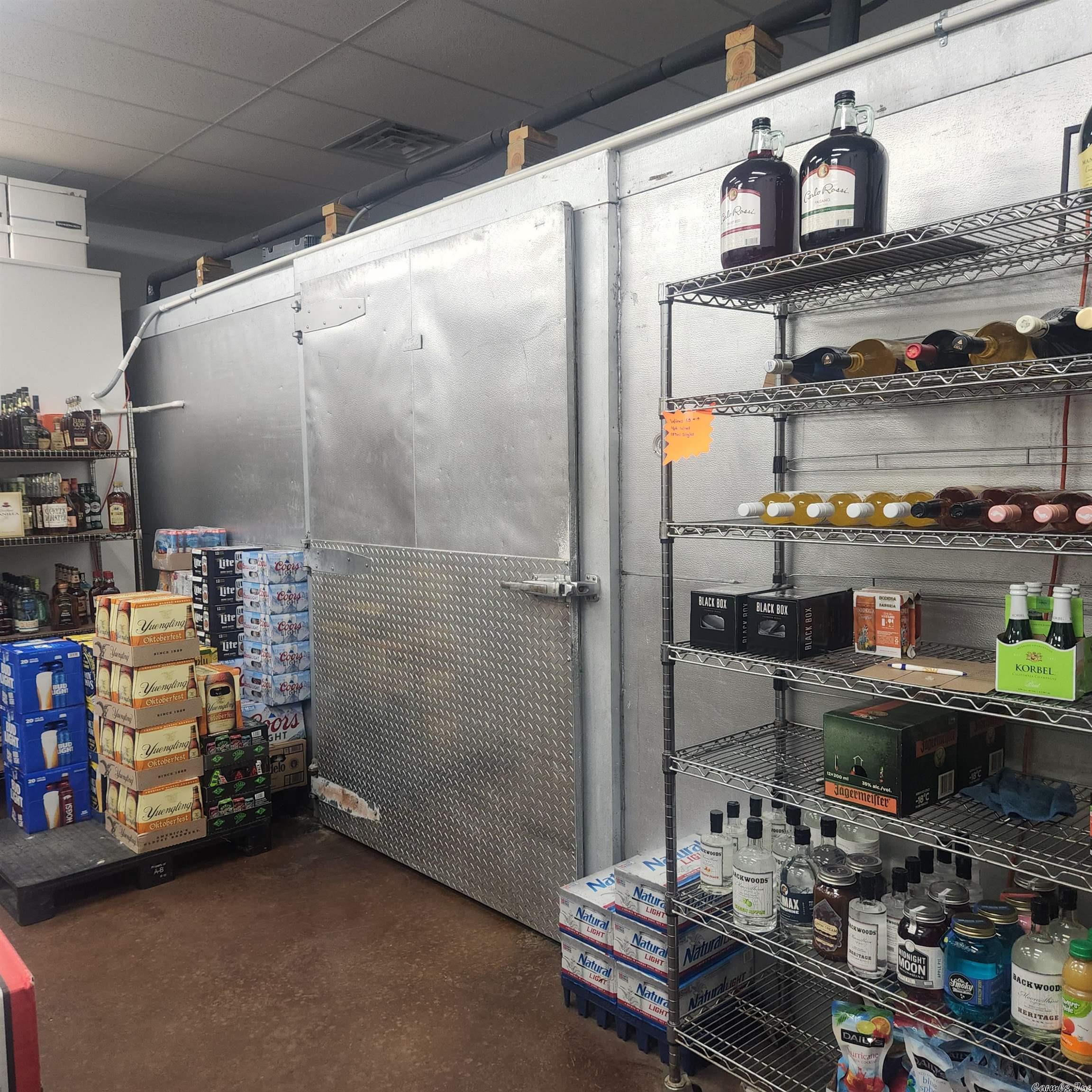 COMMERCIAL PARK ADDN - Commercial Sale