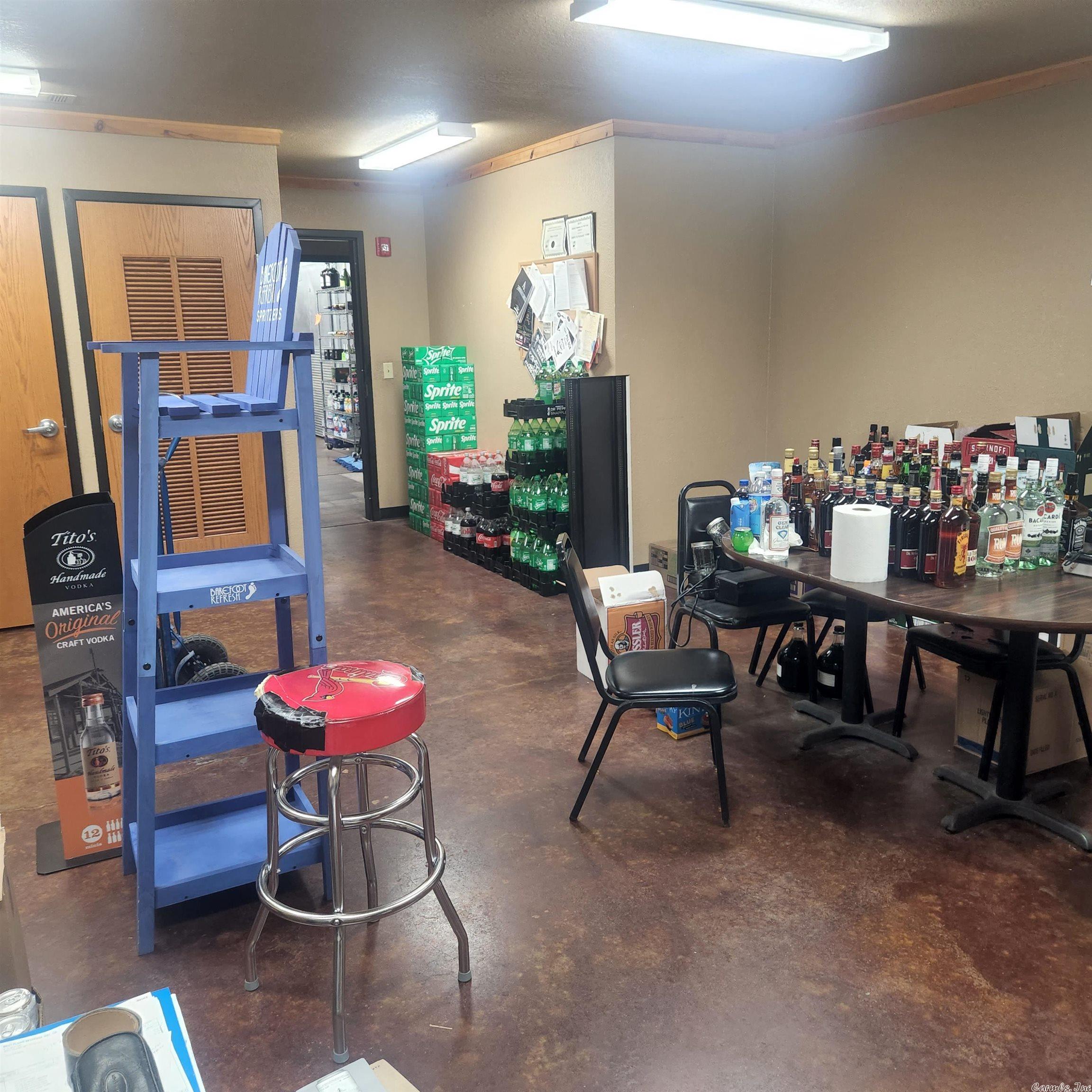 COMMERCIAL PARK ADDN - Commercial Sale