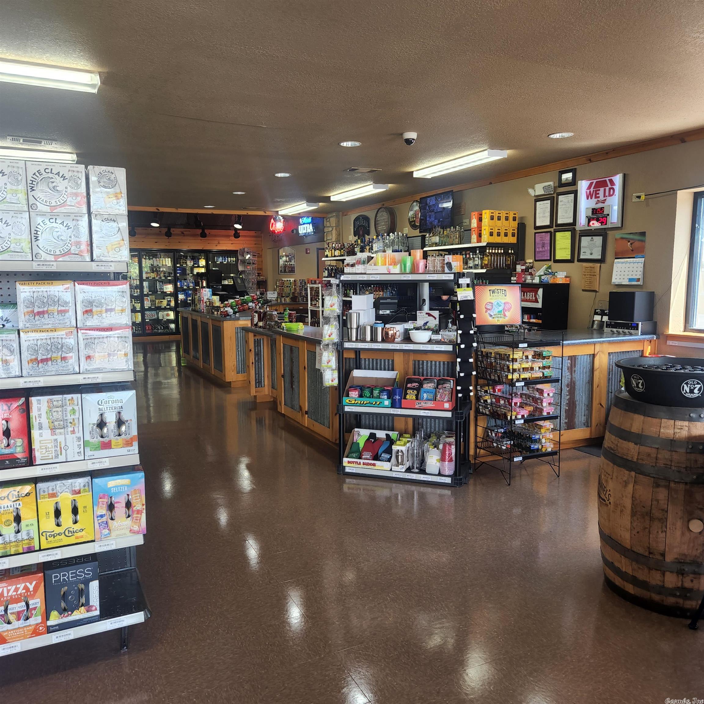 COMMERCIAL PARK ADDN - Commercial Sale