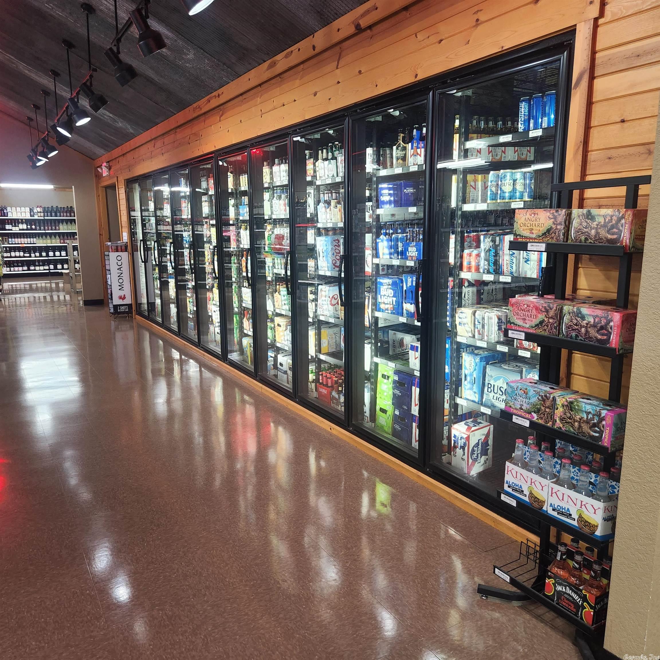 COMMERCIAL PARK ADDN - Commercial Sale