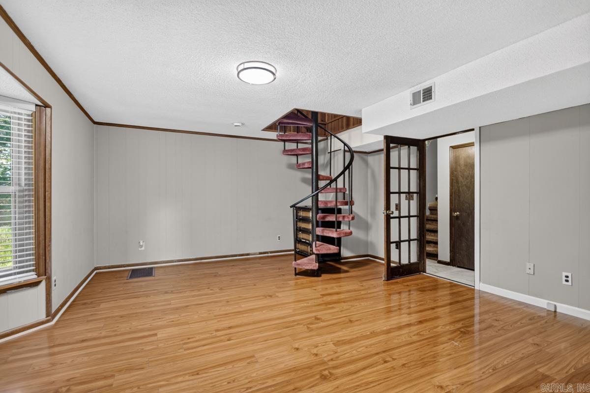 PLEASANT VIEW - Residential
