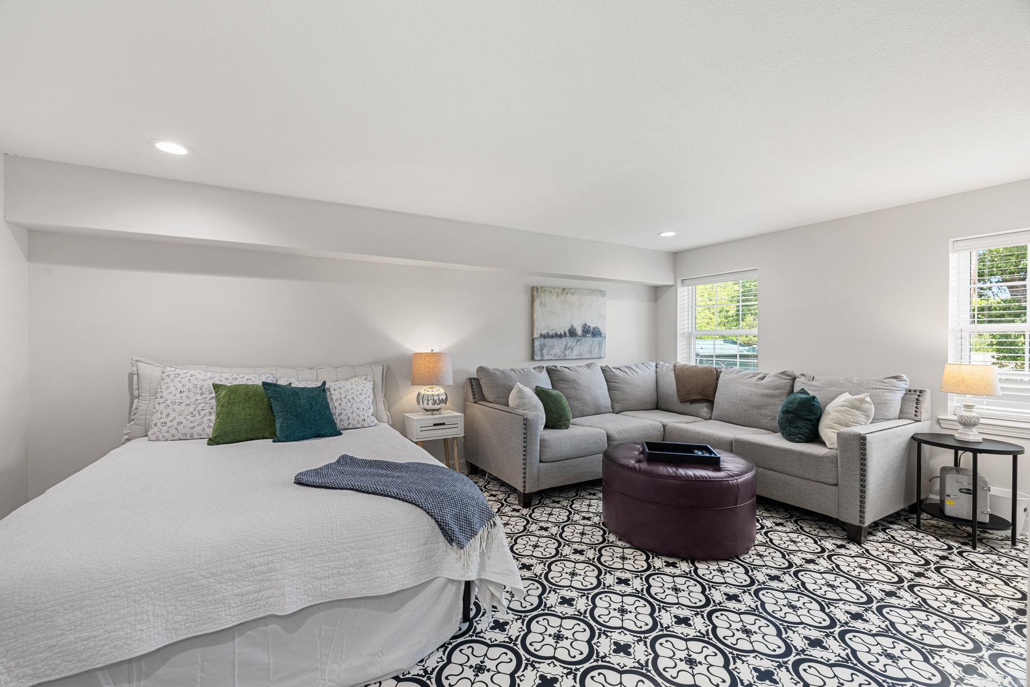 CAMMACK WOODS - Residential