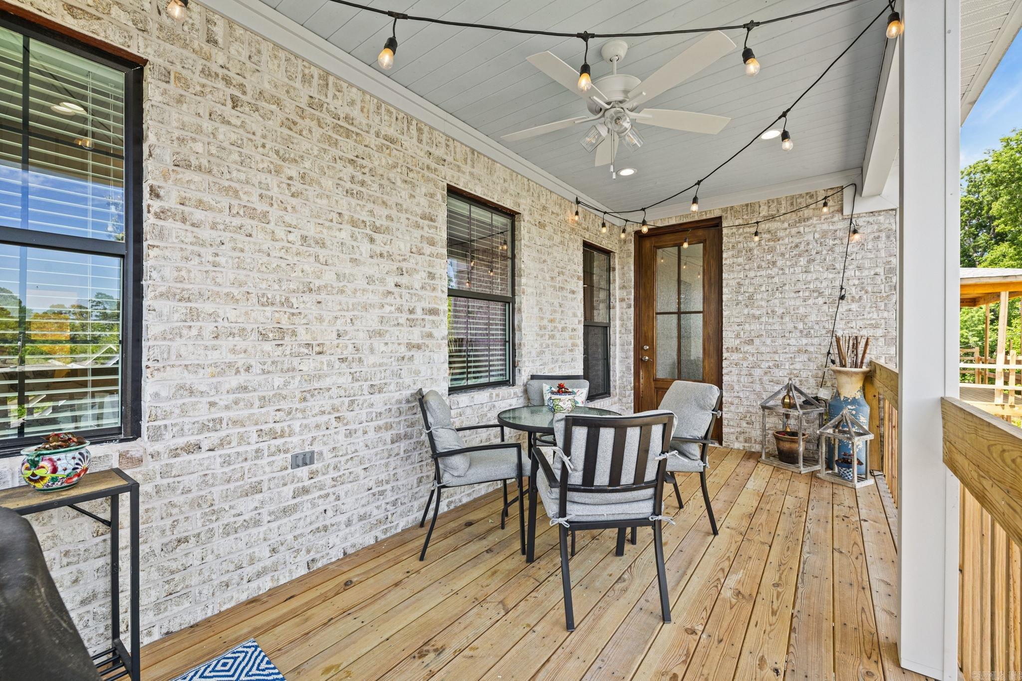 CAMMACK WOODS - Residential