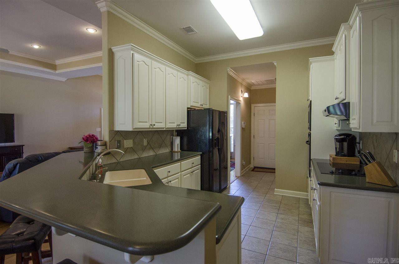 COUNTRY CLUB OF ARK THE - Residential