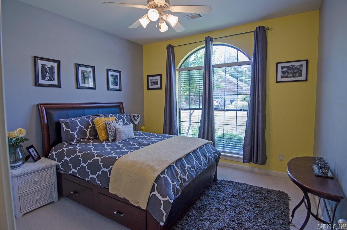 COUNTRY CLUB OF ARK THE - Residential