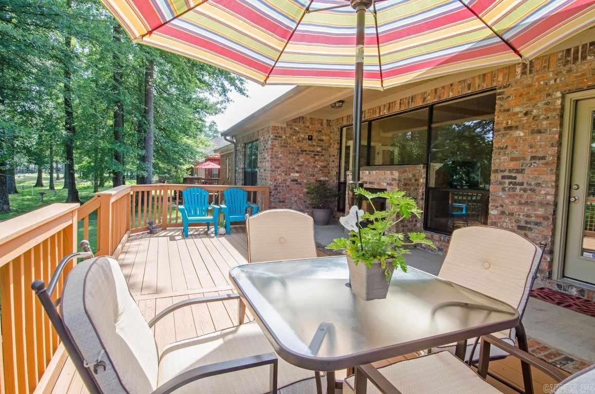 COUNTRY CLUB OF ARK THE - Residential