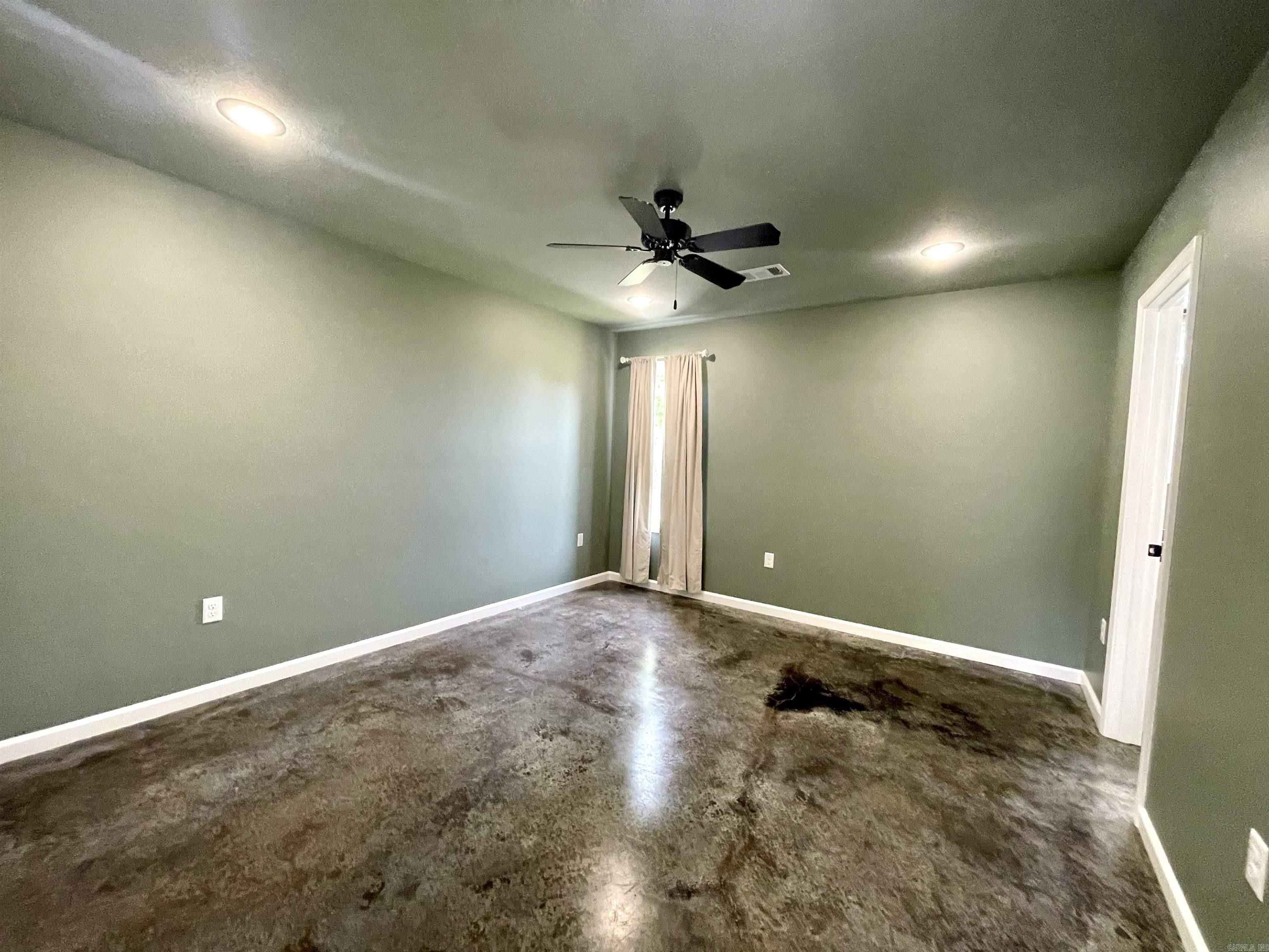 POINSETT LUMBER & MFG CO 4TH - Residential