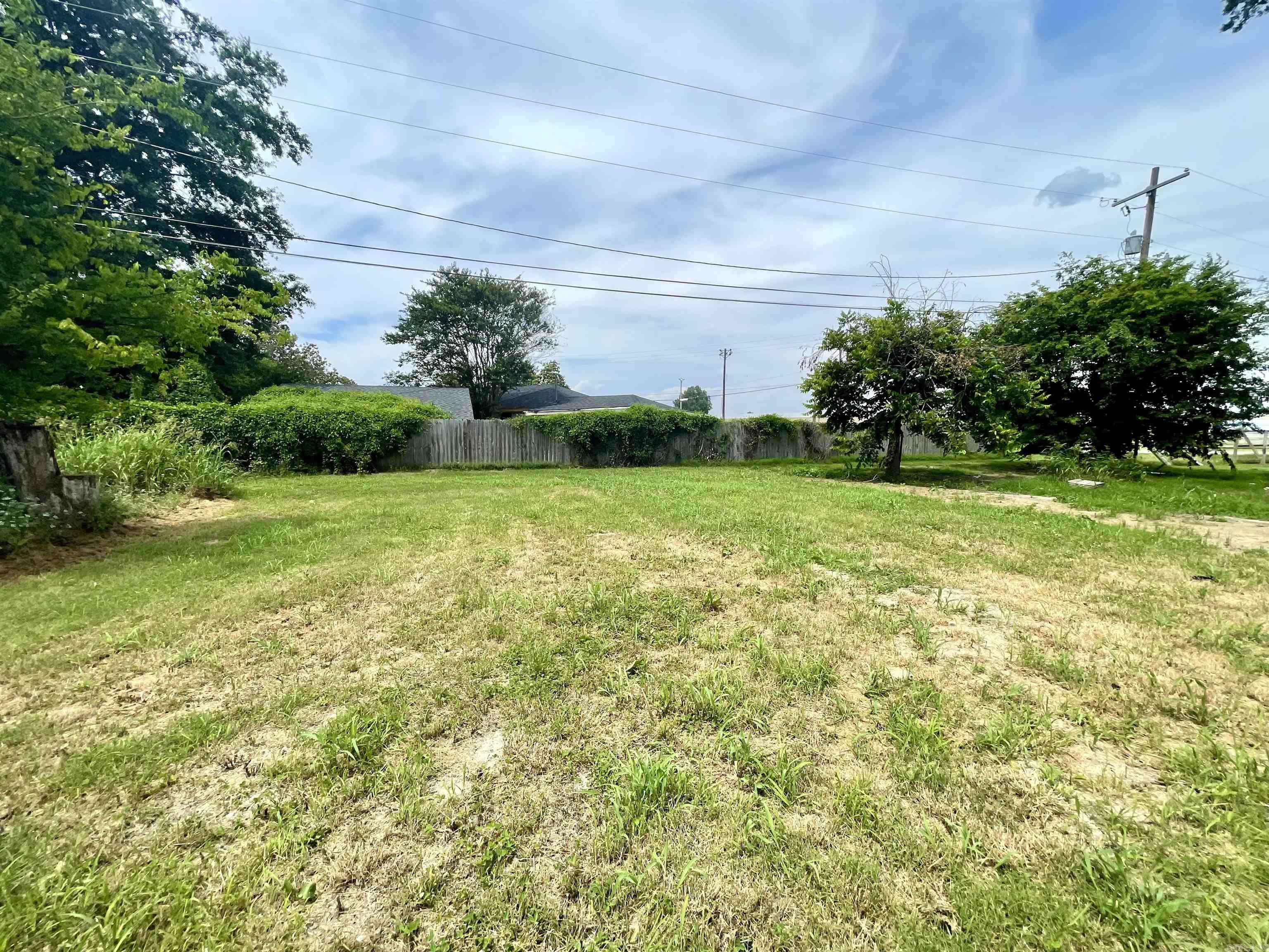POINSETT LUMBER & MFG CO 4TH - Residential
