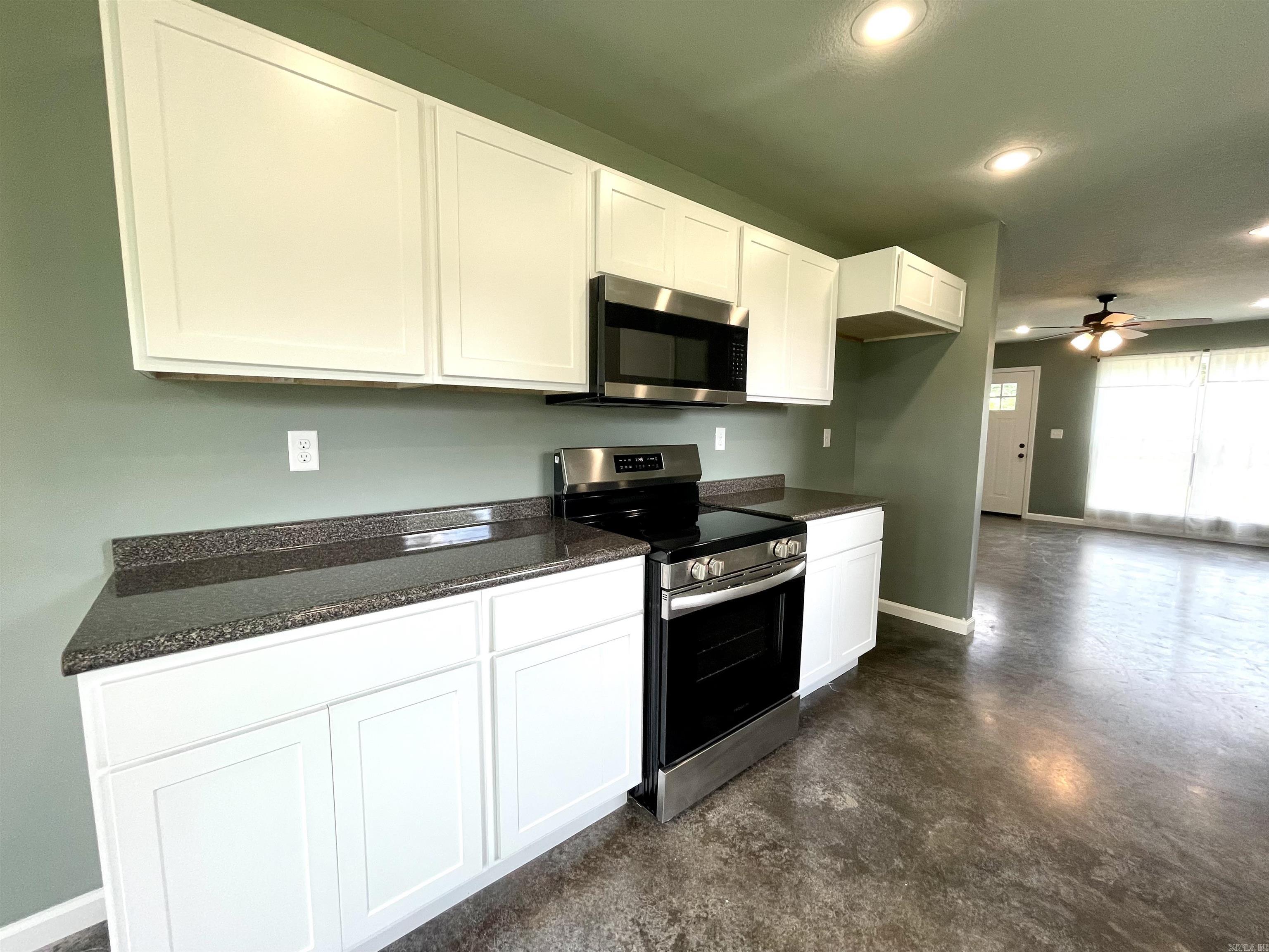 POINSETT LUMBER & MFG CO 4TH - Residential
