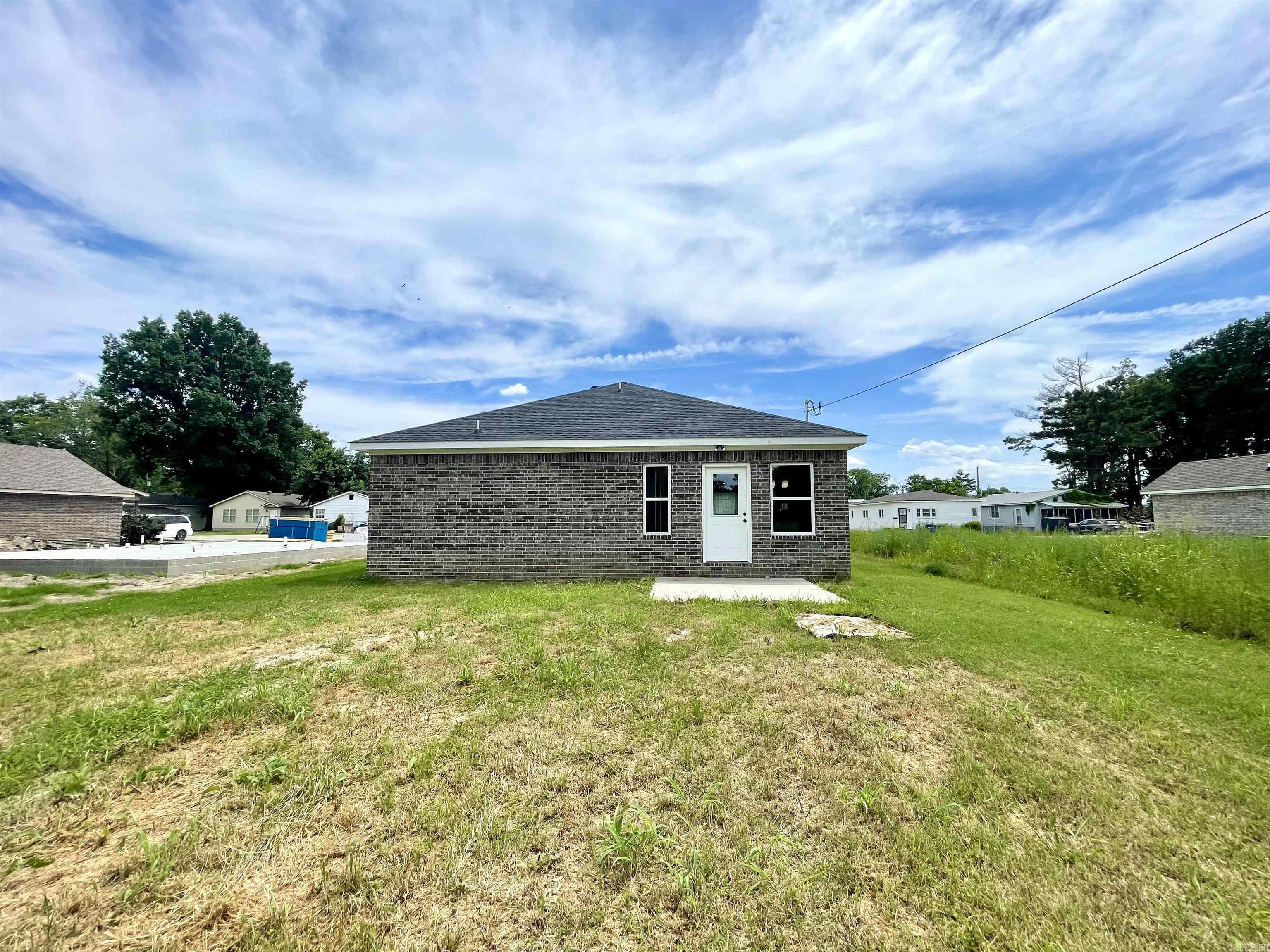 POINSETT LUMBER & MFG CO 4TH - Residential