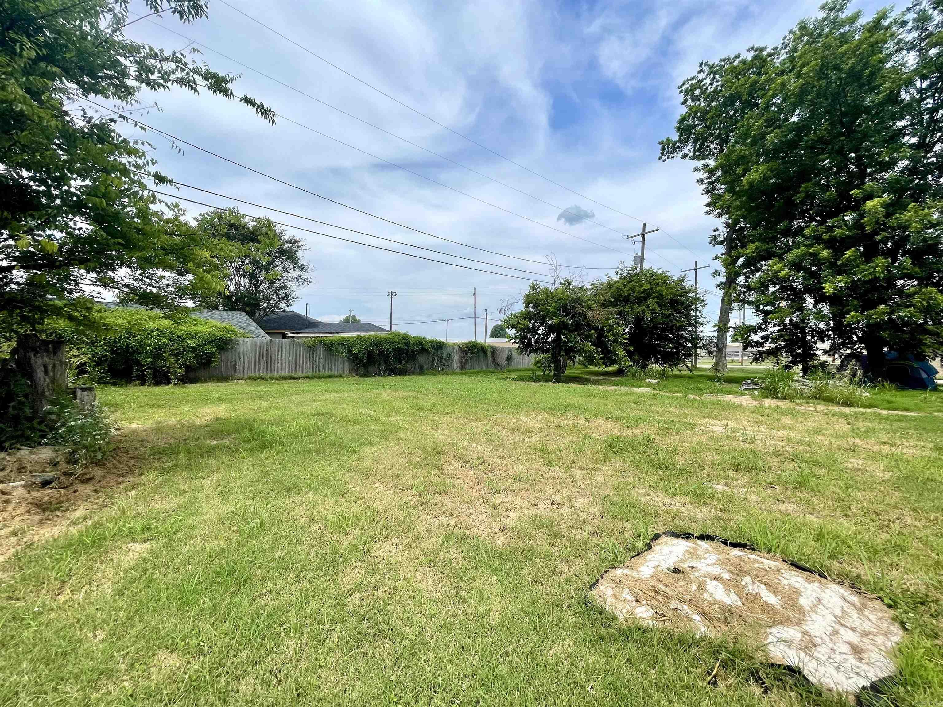 POINSETT LUMBER & MFG CO 4TH - Residential