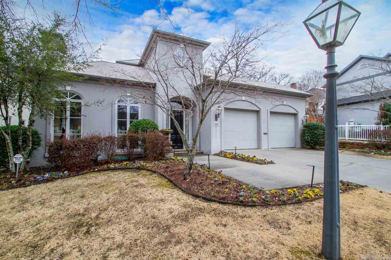 COUNTRY CLUB HGTS - Residential