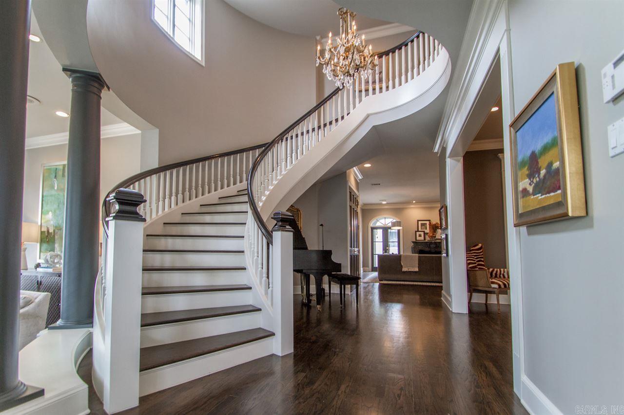 COUNTRY CLUB HGTS - Residential