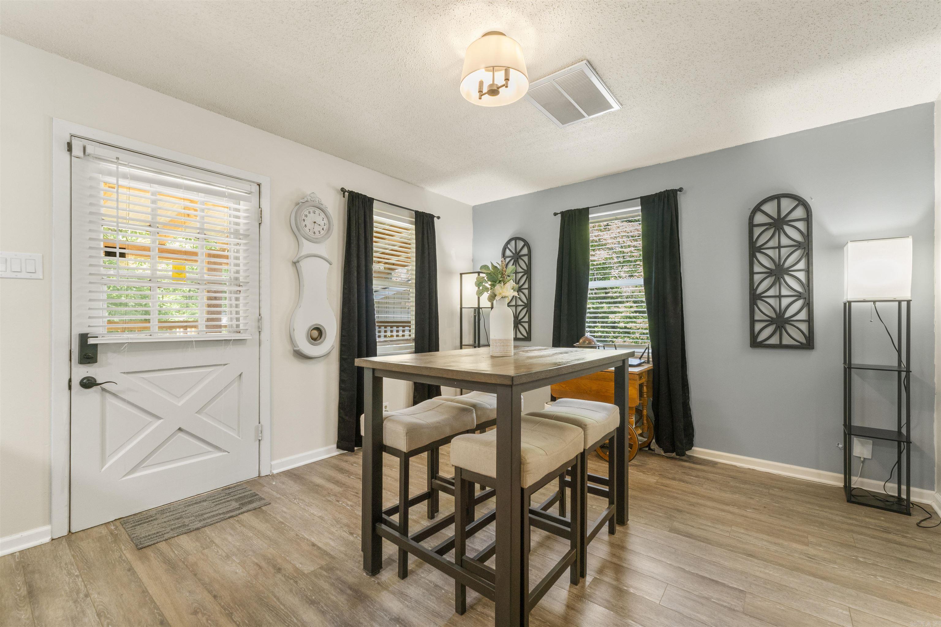 FORREST HILL - Residential