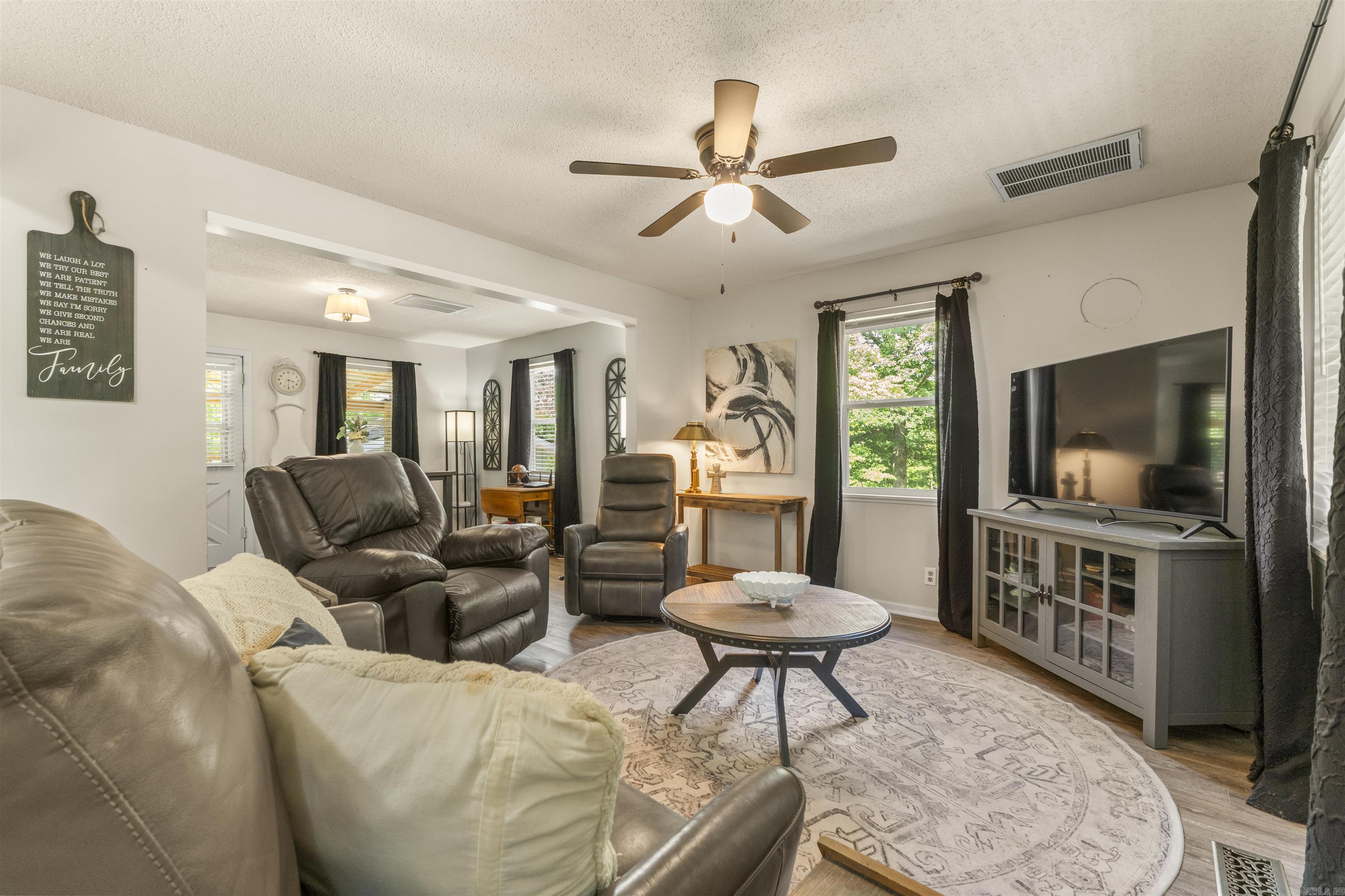 FORREST HILL - Residential