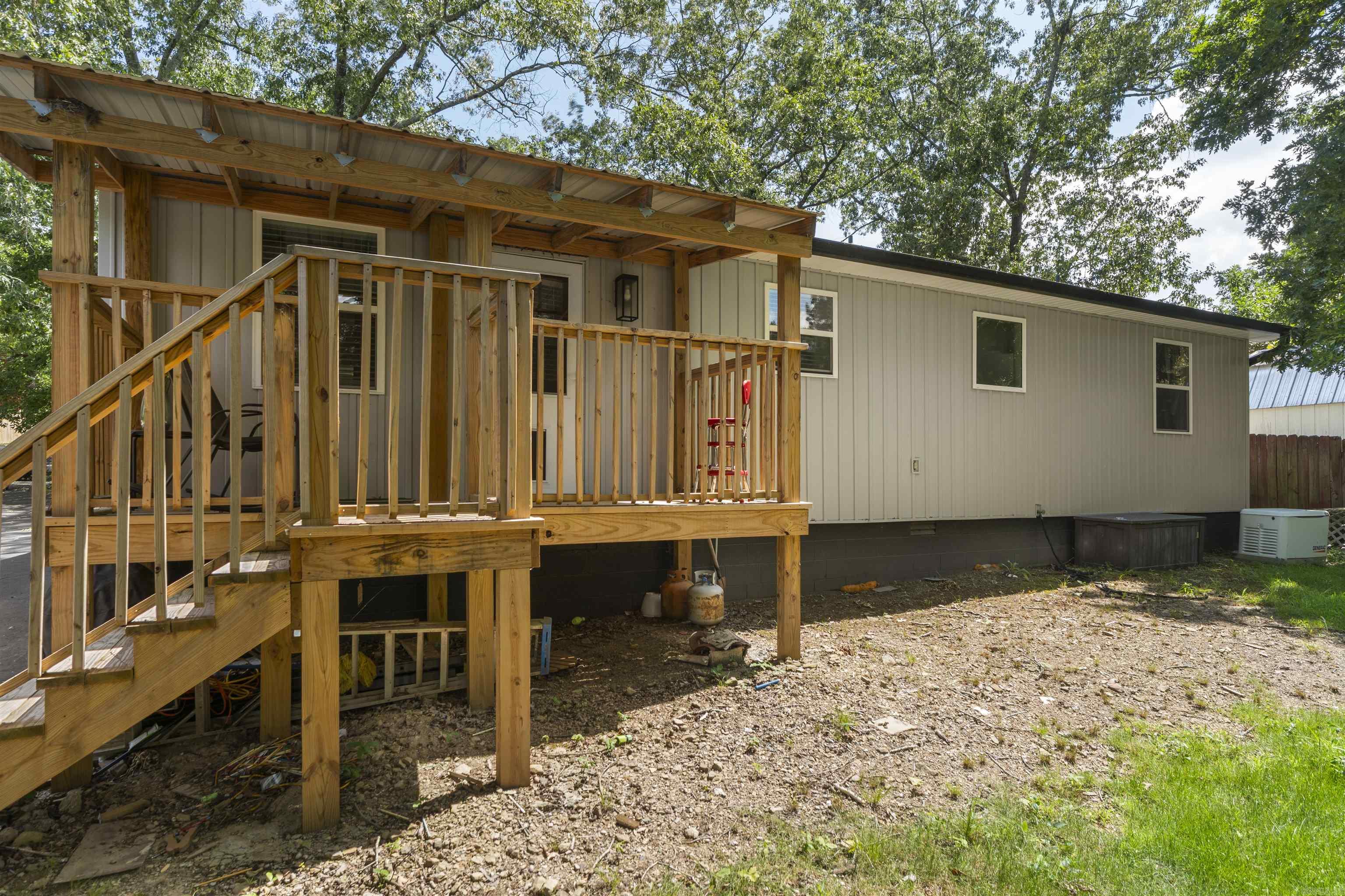FORREST HILL - Residential