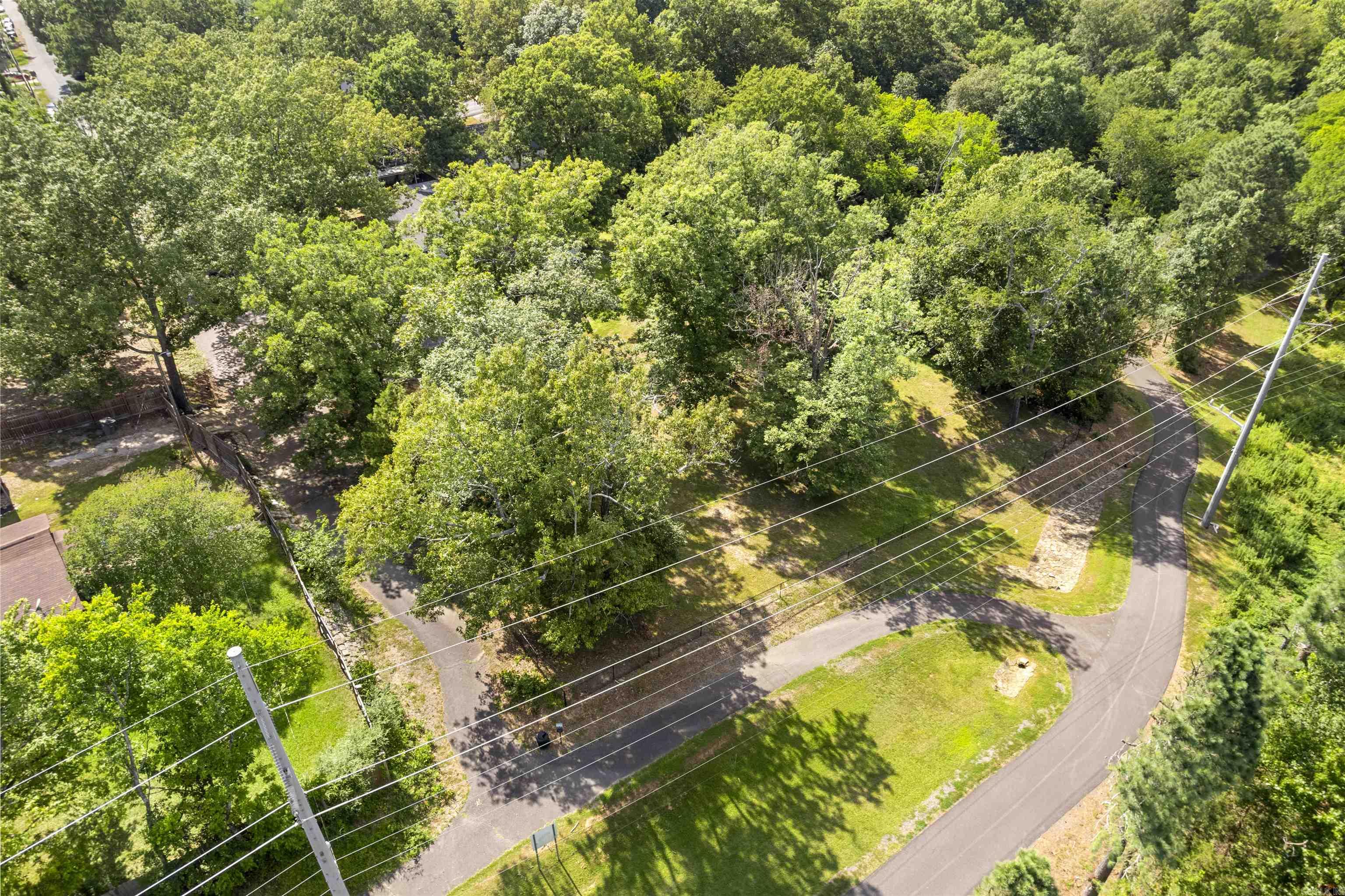 FORREST HILL - Residential