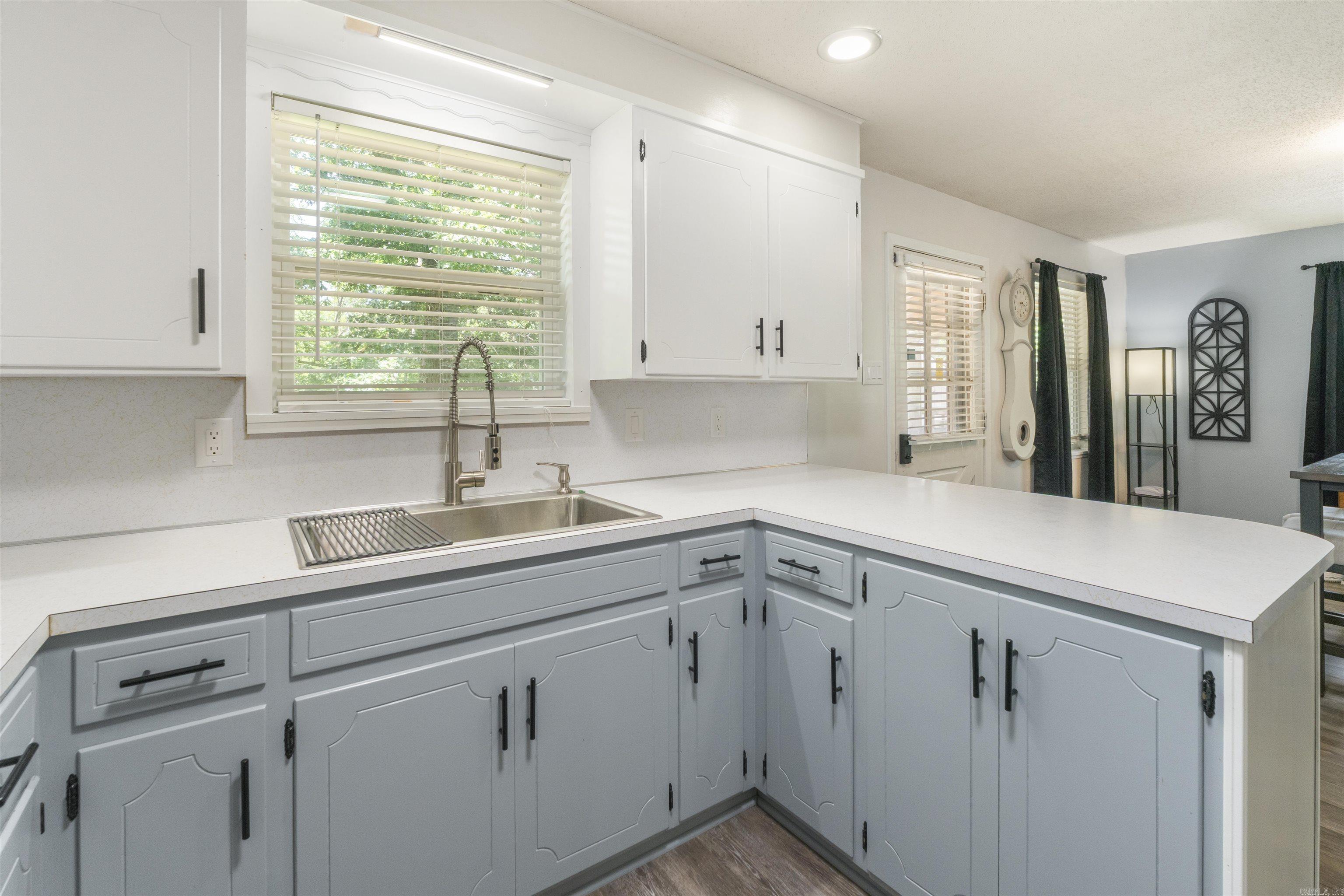 FORREST HILL - Residential