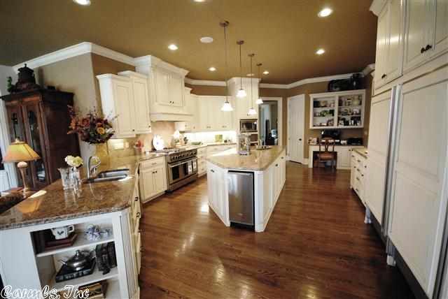 CHENAL VALLEY SOLOGNE CIRCLE - Residential