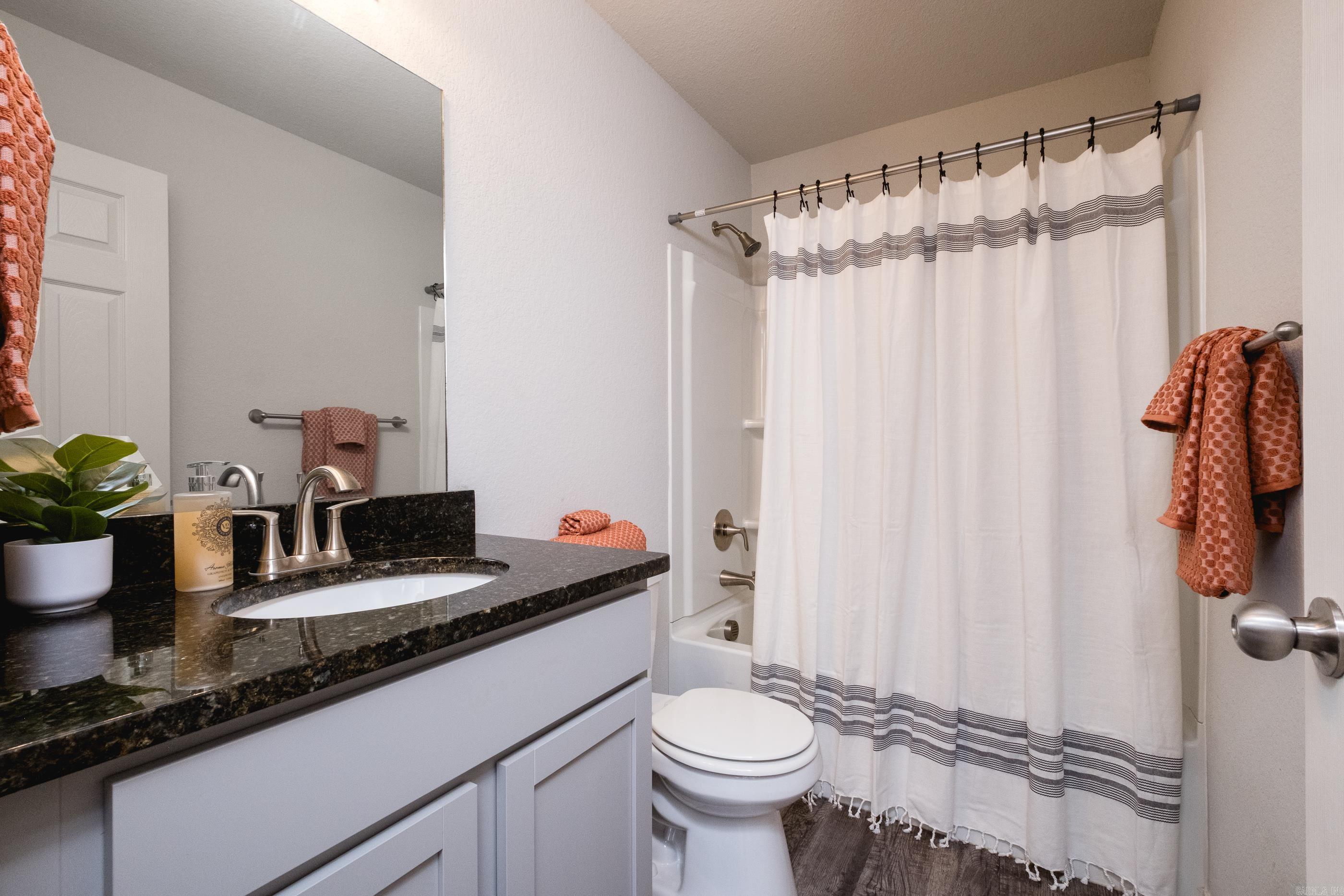FAULKNER CROSSING - Residential