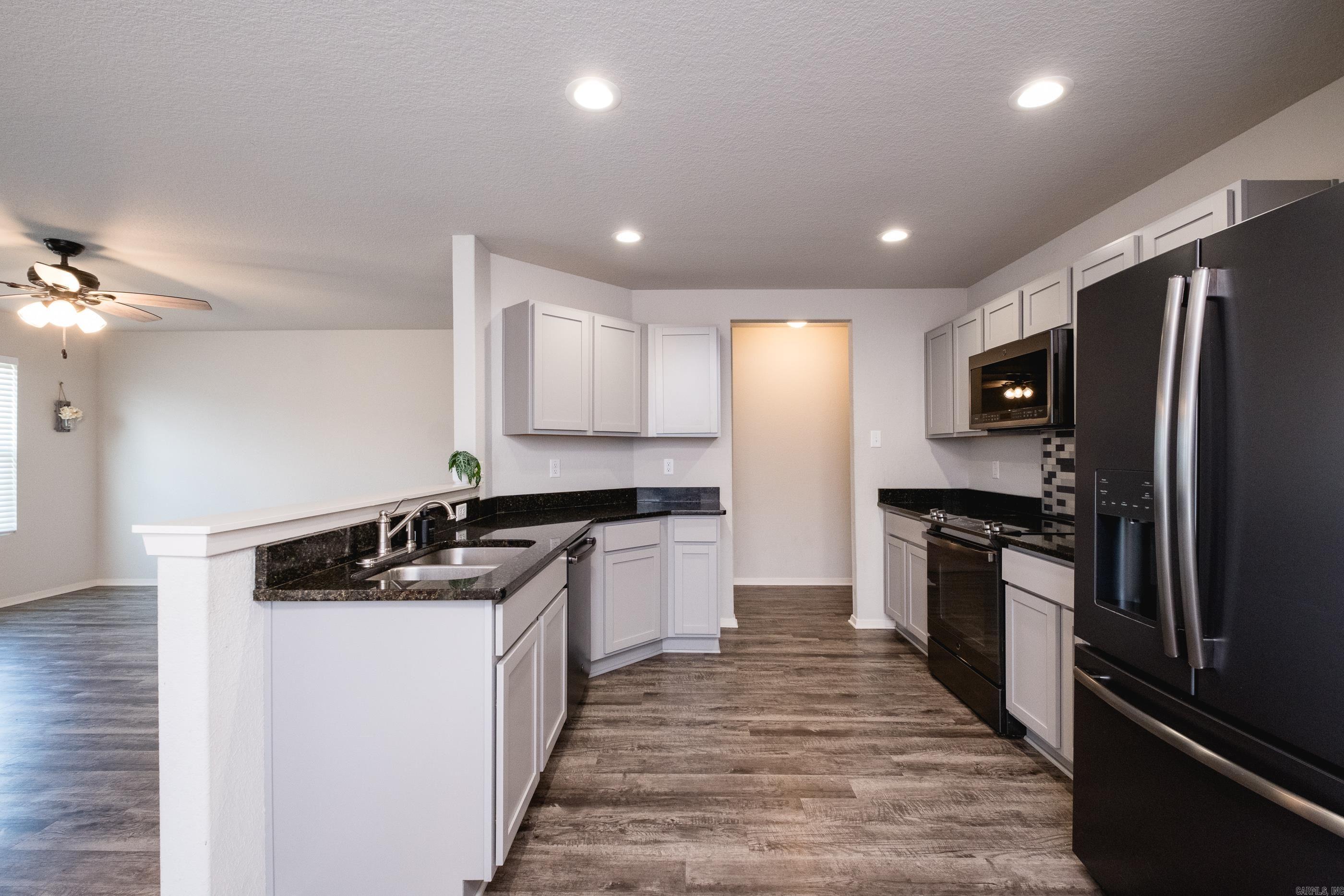 FAULKNER CROSSING - Residential