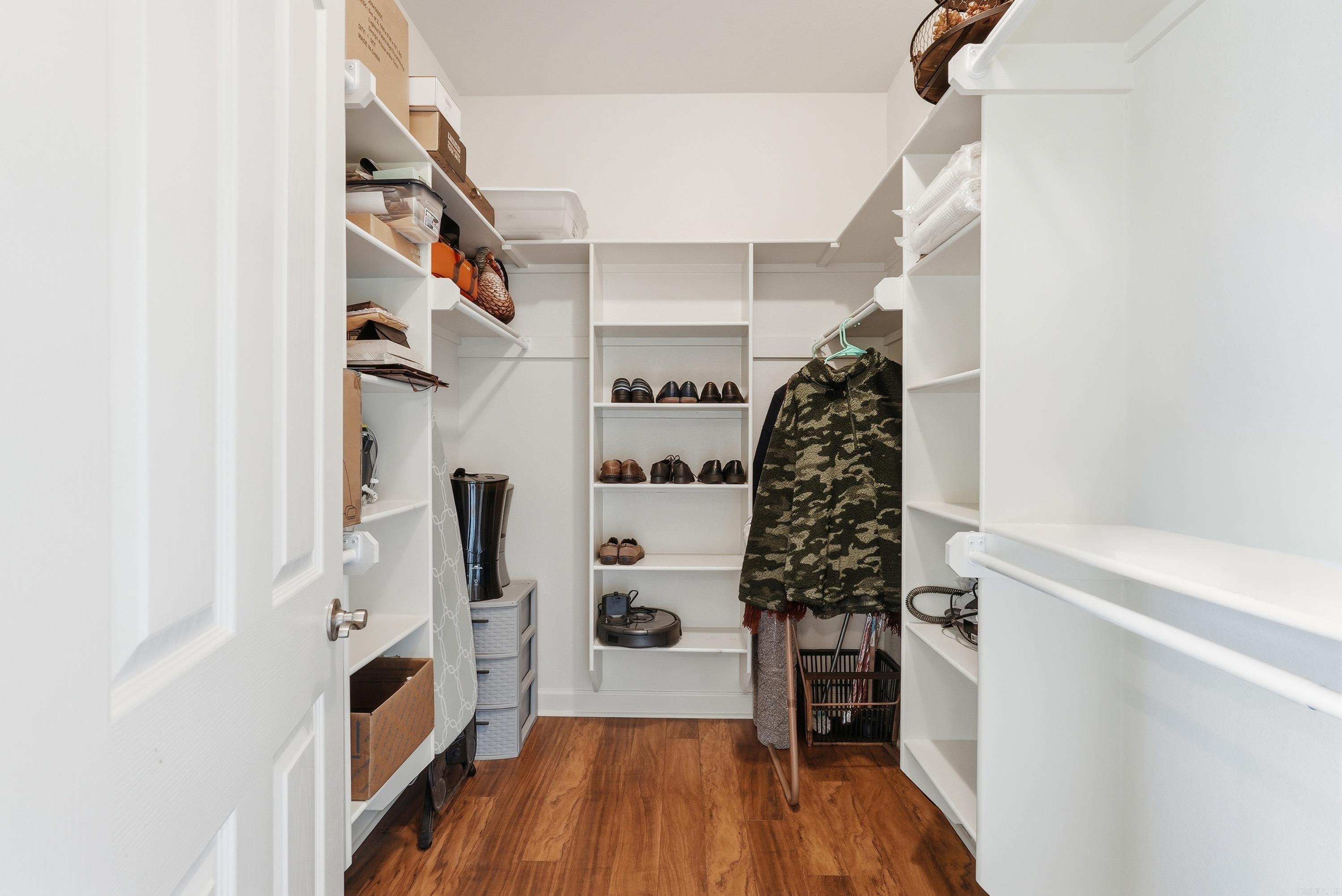 HAYDEN'S PLACE - Residential