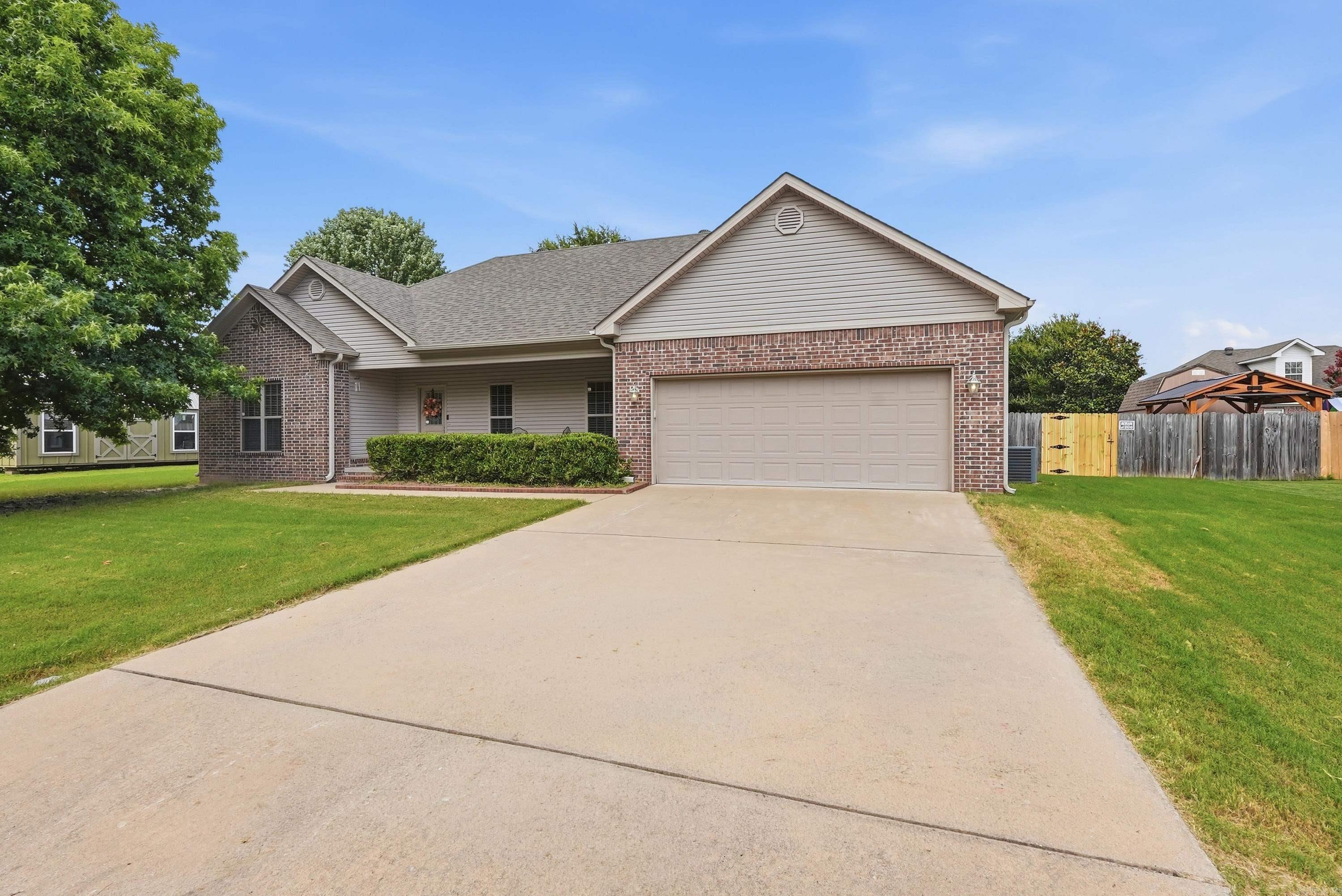 HAYDEN'S PLACE - Residential
