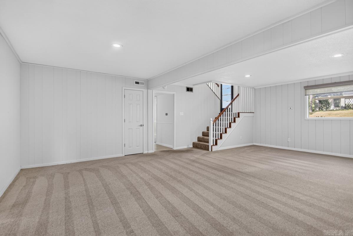 PLEASANT VALLEY - Residential