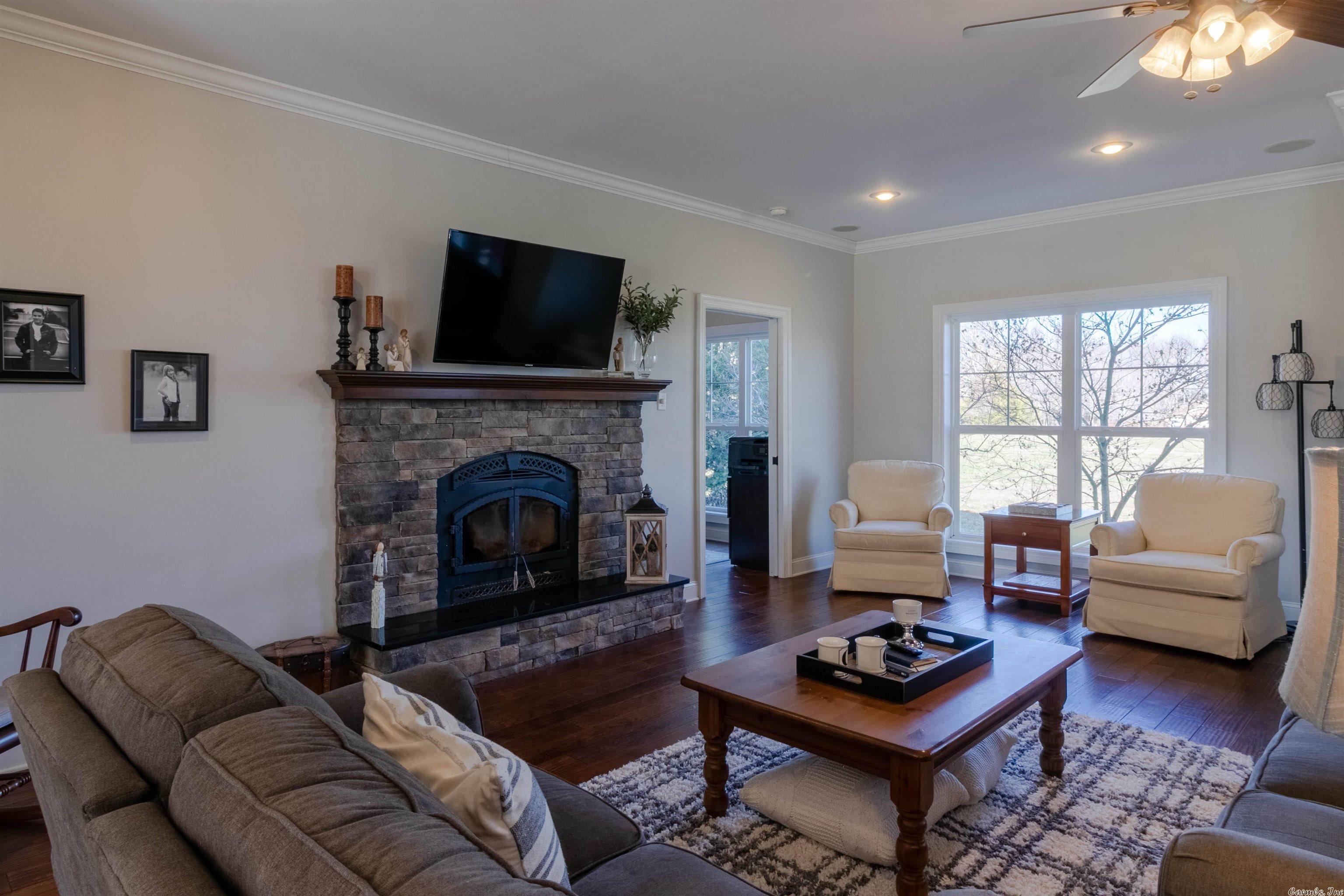 ORCHARD PARK - Residential