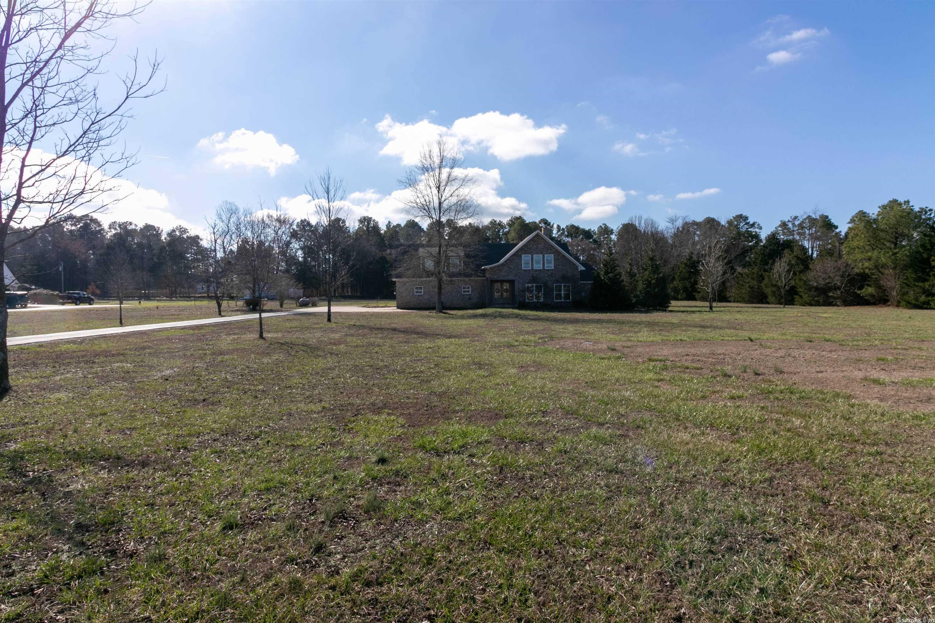 ORCHARD PARK - Residential